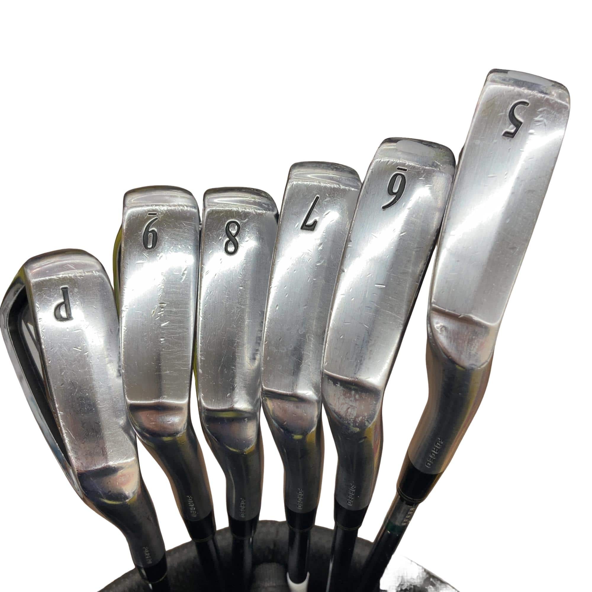 �r�q�h�w�n�m�@�y�T�S�T�@�@�U�r�i���{���F�U�{�Z�b�g�j