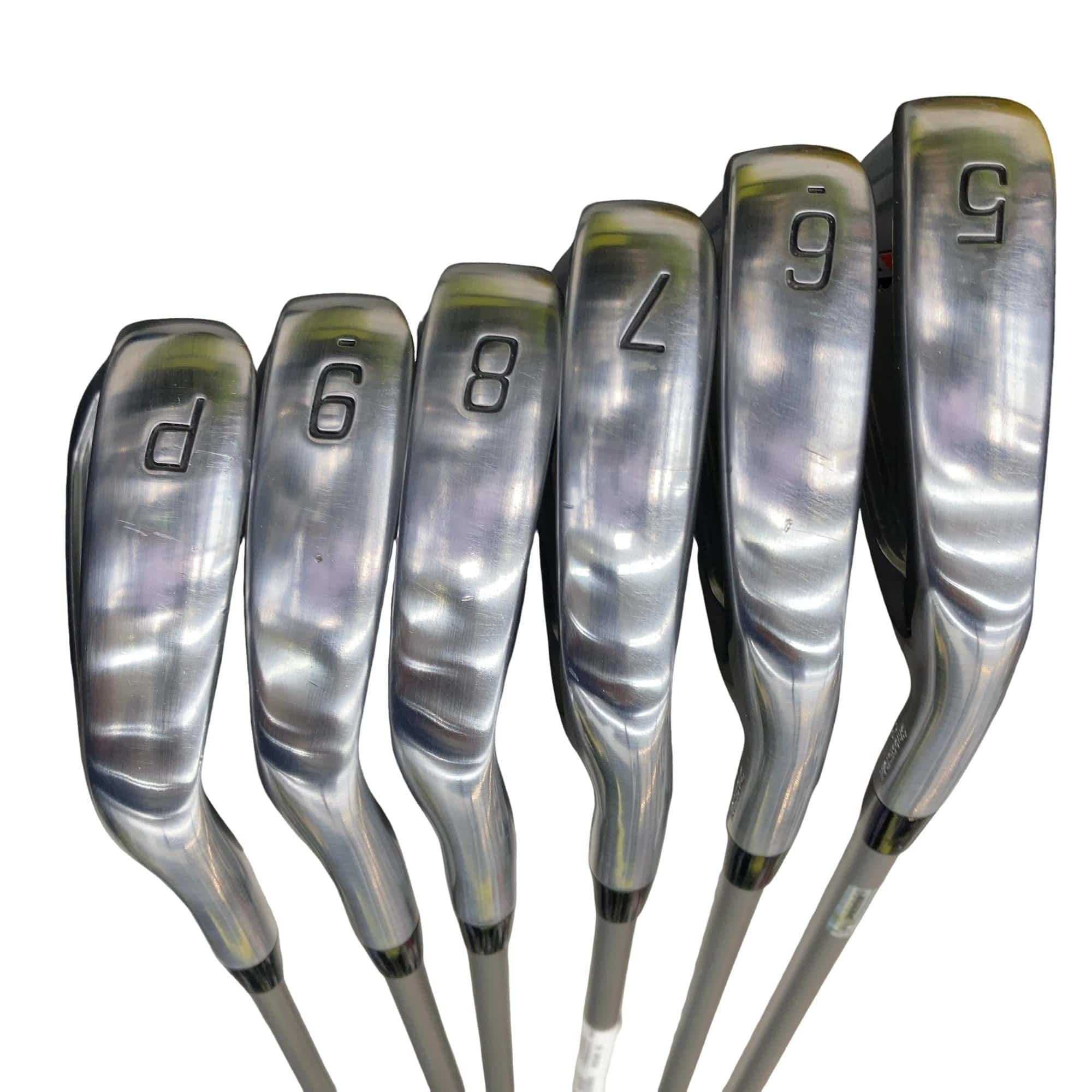 �a�q�h�c�f�d�r�s�n�m�d�@�Q�Q�Q�b�a�{�@�U�r�i���{���F�U�{�Z�b�g�j