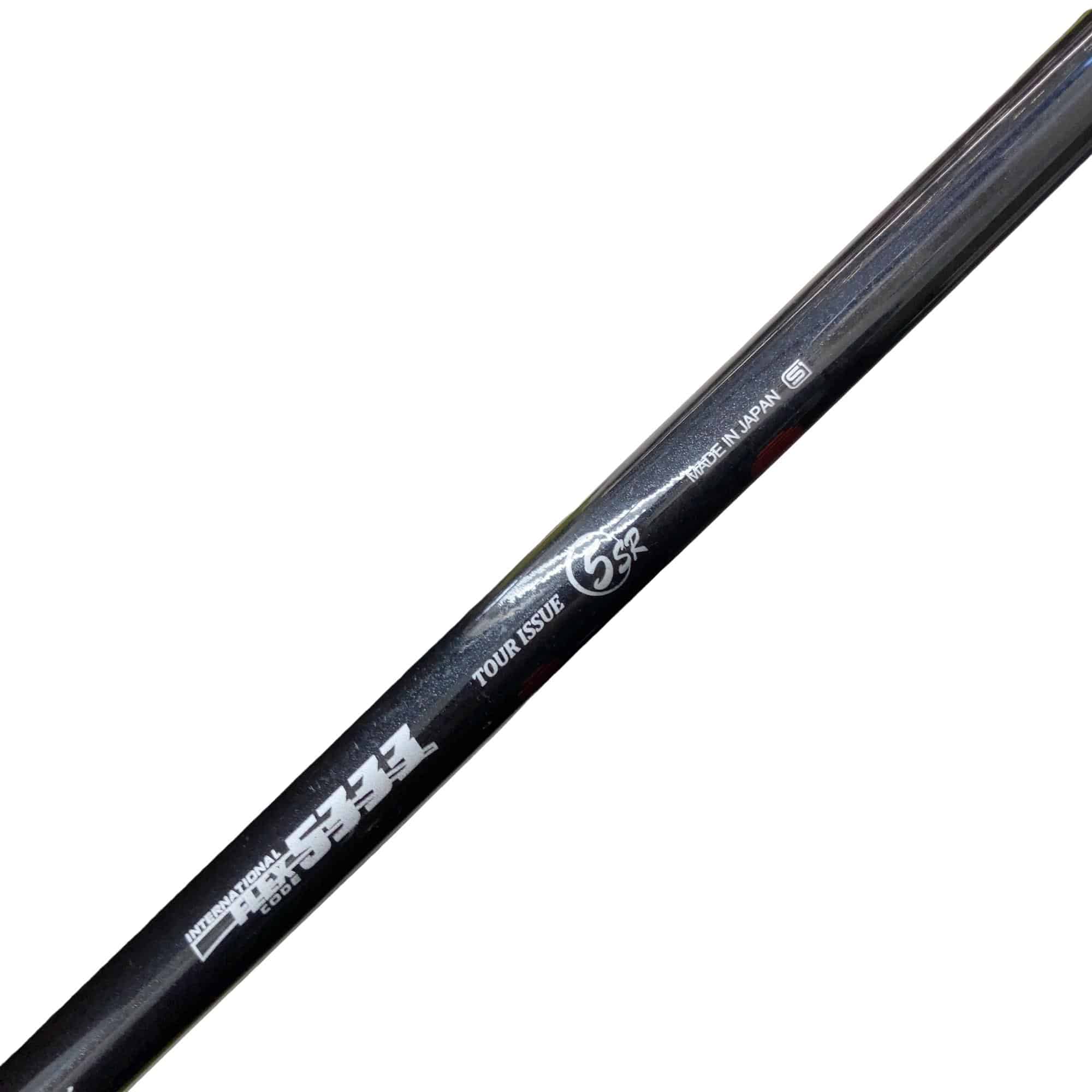 �r�q�h�w�n�m�@�y�@�e�W�T�@�T�v