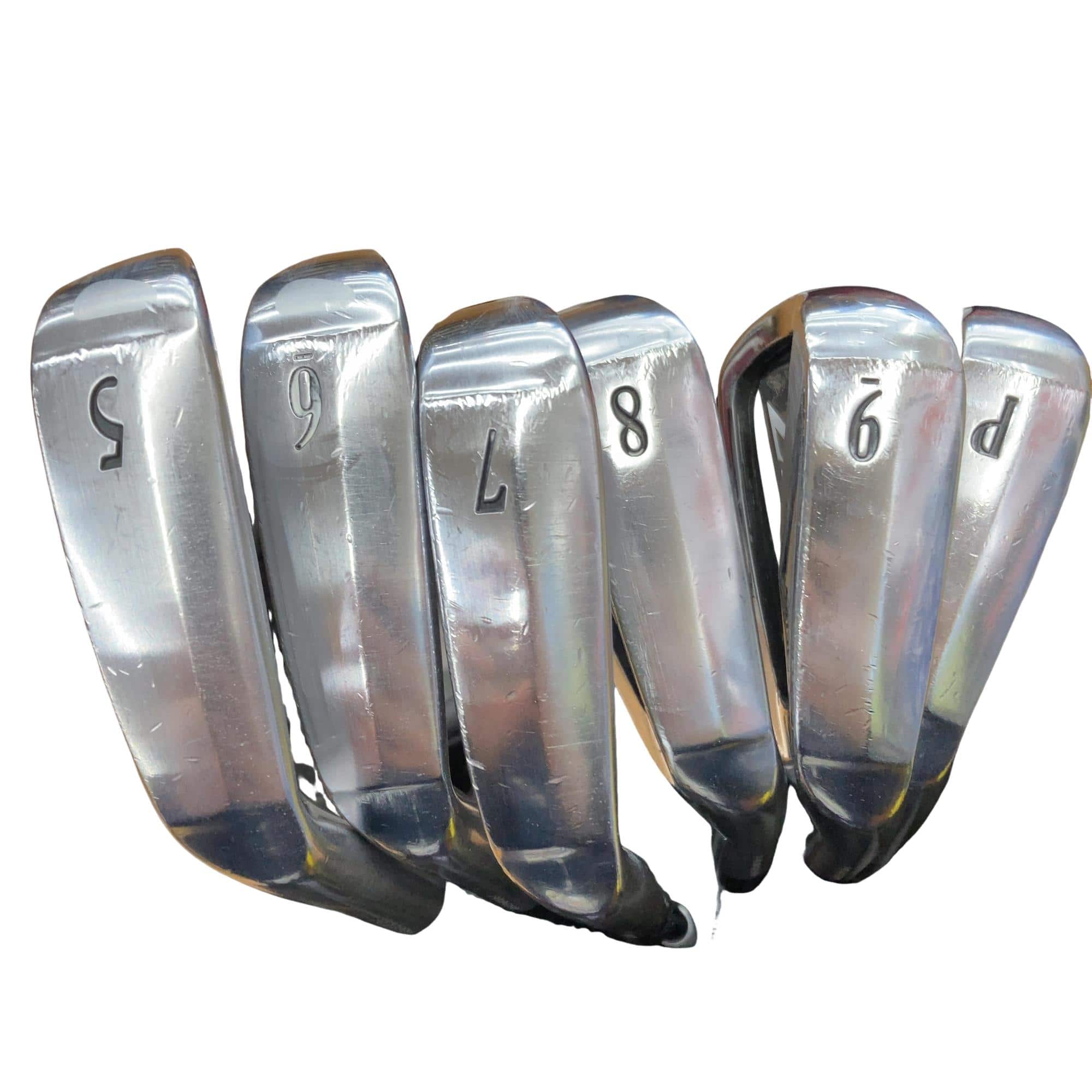 �r�q�h�w�n�m�@�y�T�S�T�@�@�U�r�i���{���F�U�{�Z�b�g�j