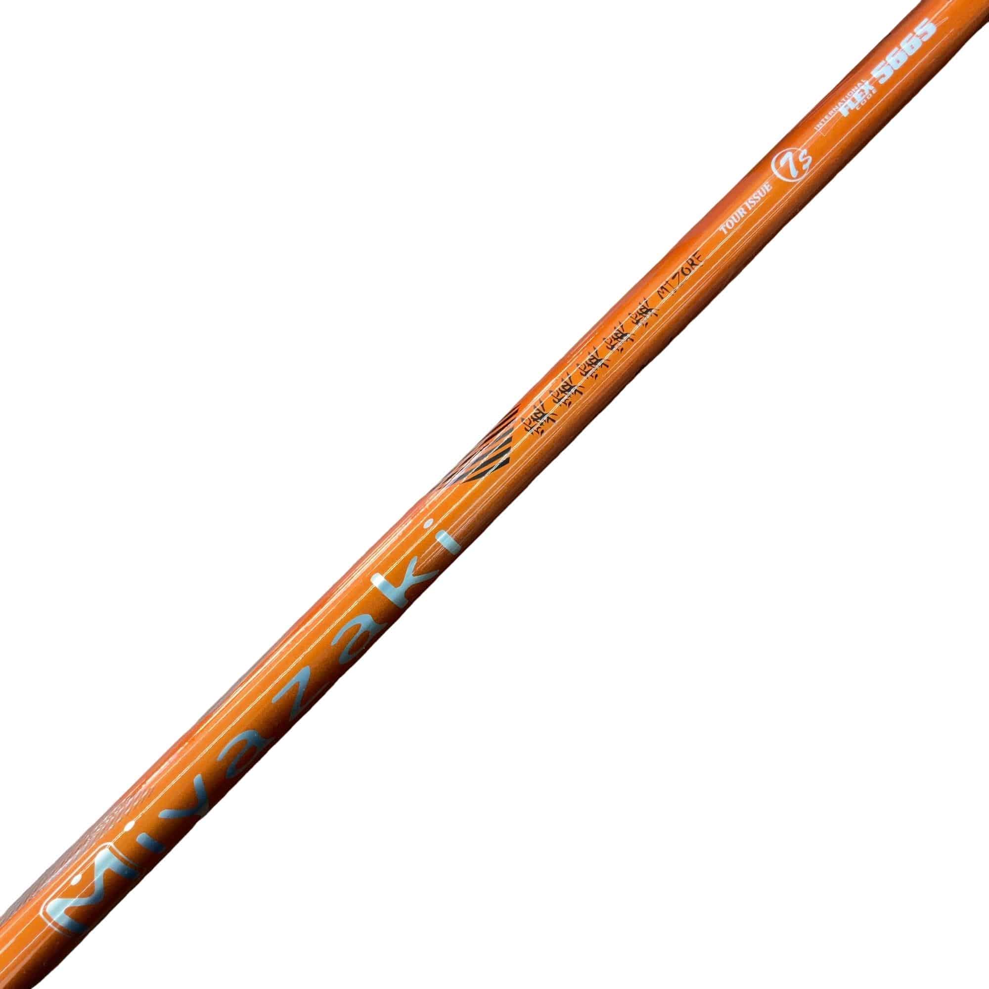 �r�q�h�w�n�m�@�y�@�e�U�T�@�T�v