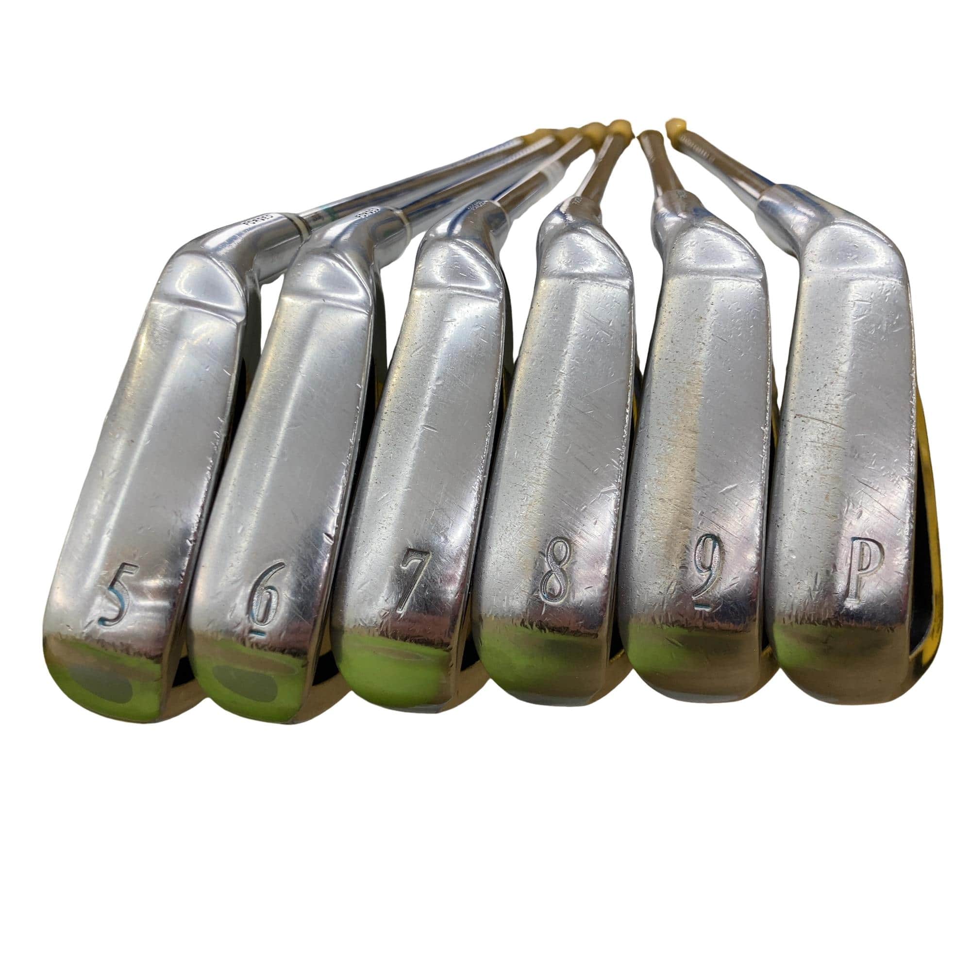 �r�q�h�w�n�m�@�y�T�S�T�@�@�U�r�i���{���F�U�{�Z�b�g�j