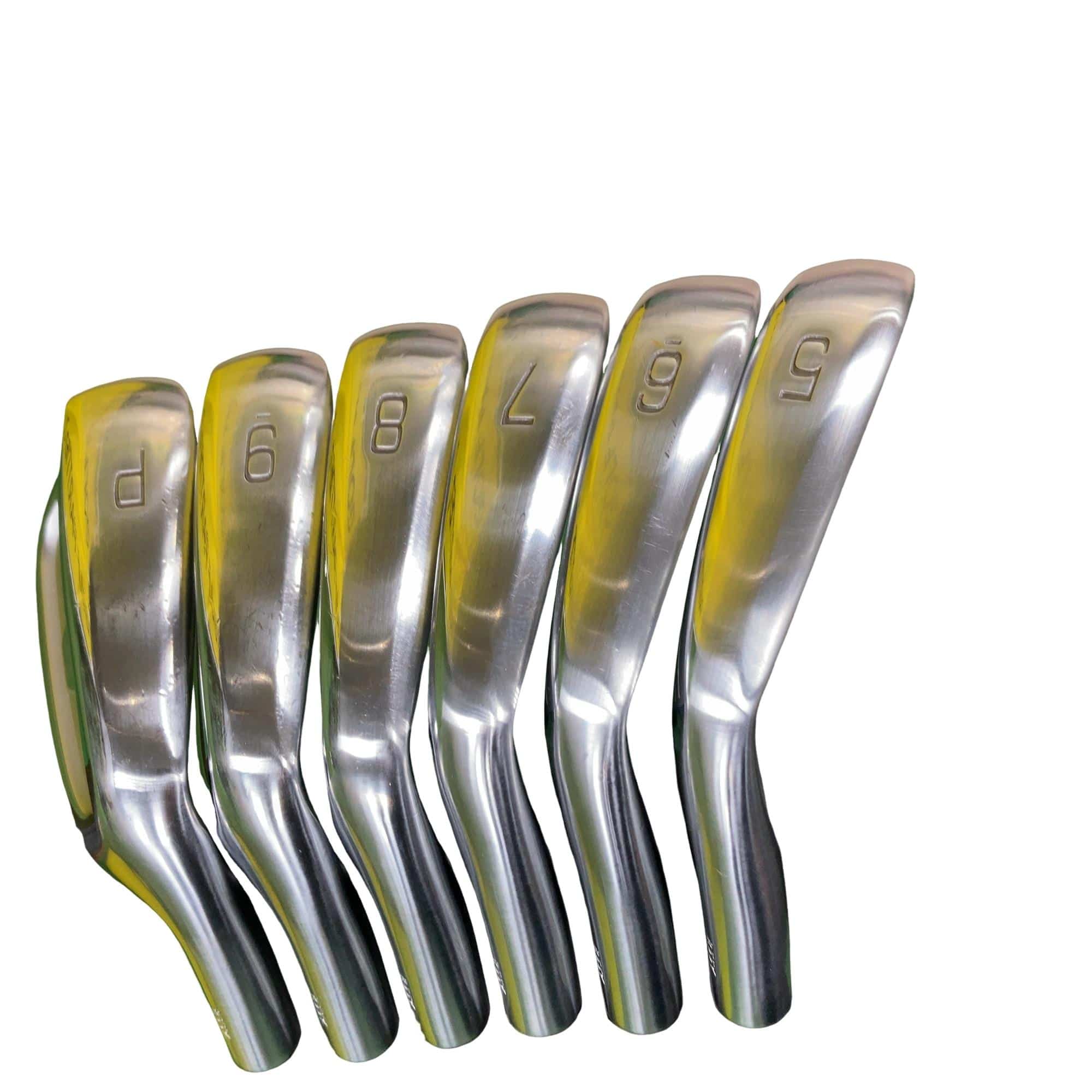 �l�����������@�f�g�|�Q�T�P�@�U�r�i���{���F�U�{�Z�b�g�j