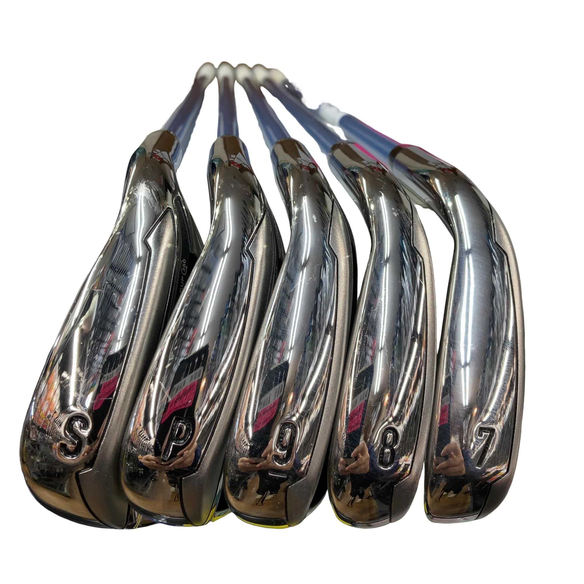 �w�q�@�@�T�r�@���f�B�[�X�i���{���F�T�{�Z�b�g�j