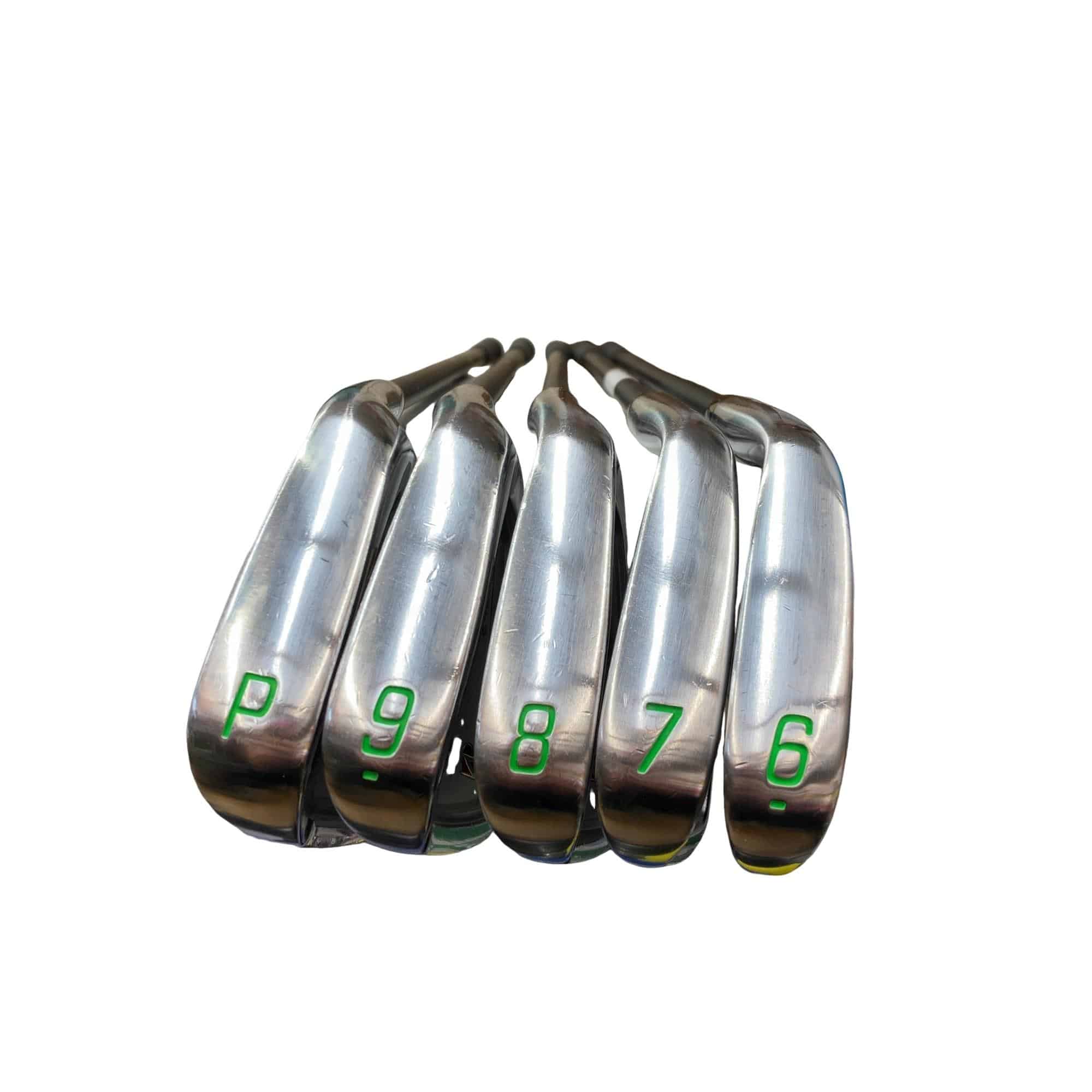 �a�q�h�c�f�d�r�s�n�m�d�@�Q�S�Q�b�a�{�@�U�r�i���{���F�T�{�Z�b�g�j