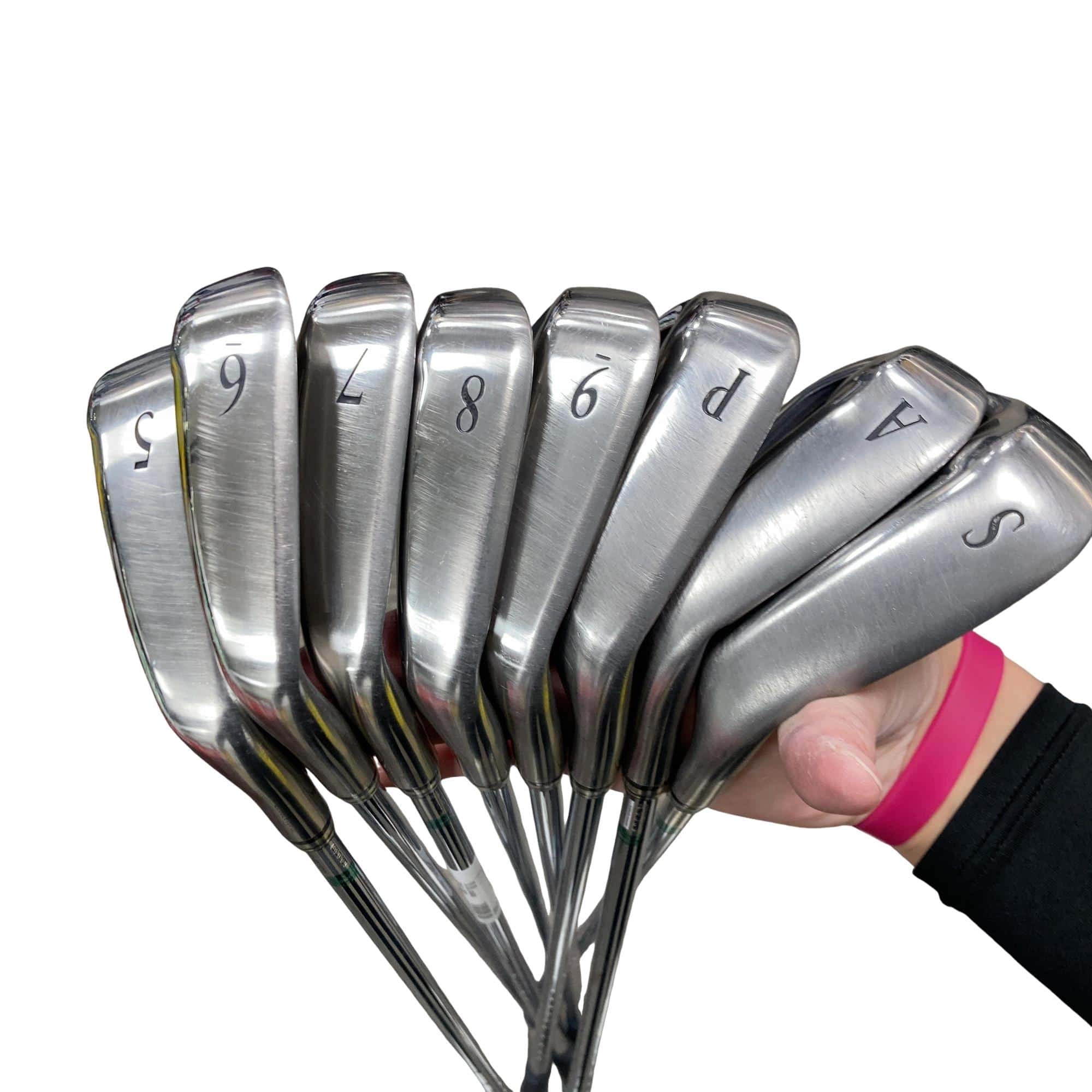 �w�w�h�n�i�Q�O�P�S�j�@�W�r�i���{���F�W�{�Z�b�g�j