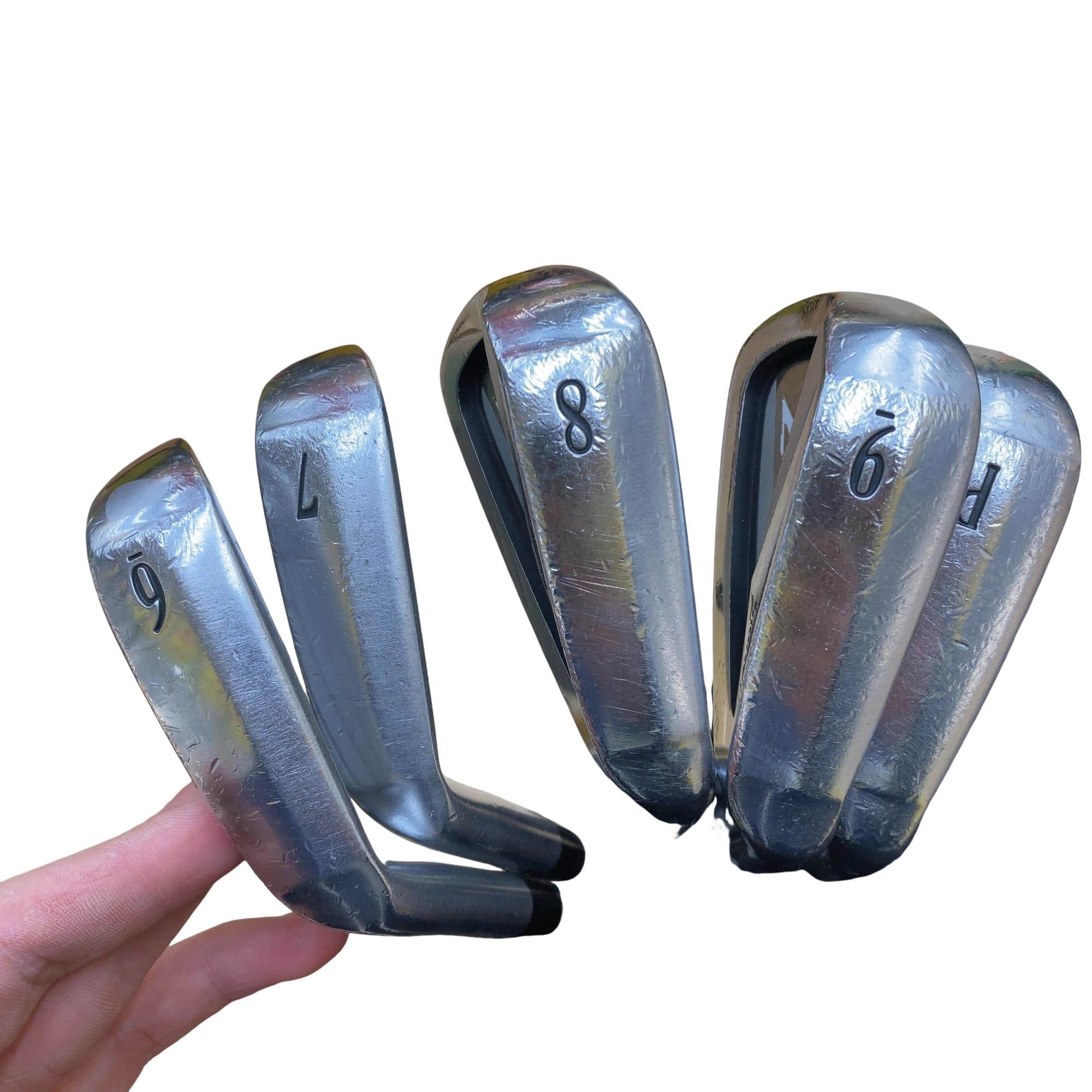 �r�q�h�w�n�m�@�y�T�S�T�@�@�U�r�i���{���F�T�{�Z�b�g�j