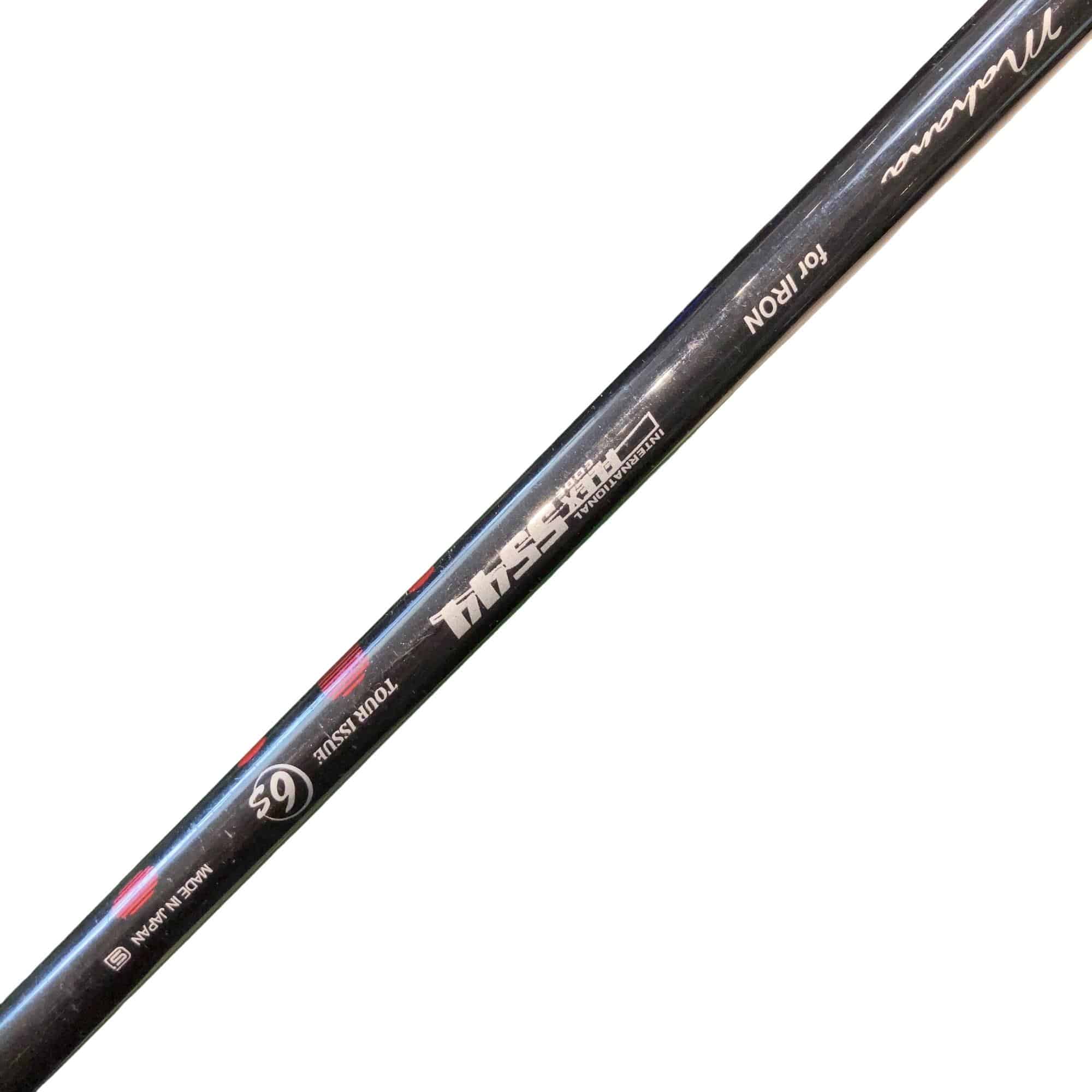 �r�q�h�w�n�m�@�y�T�W�T�@�`�v