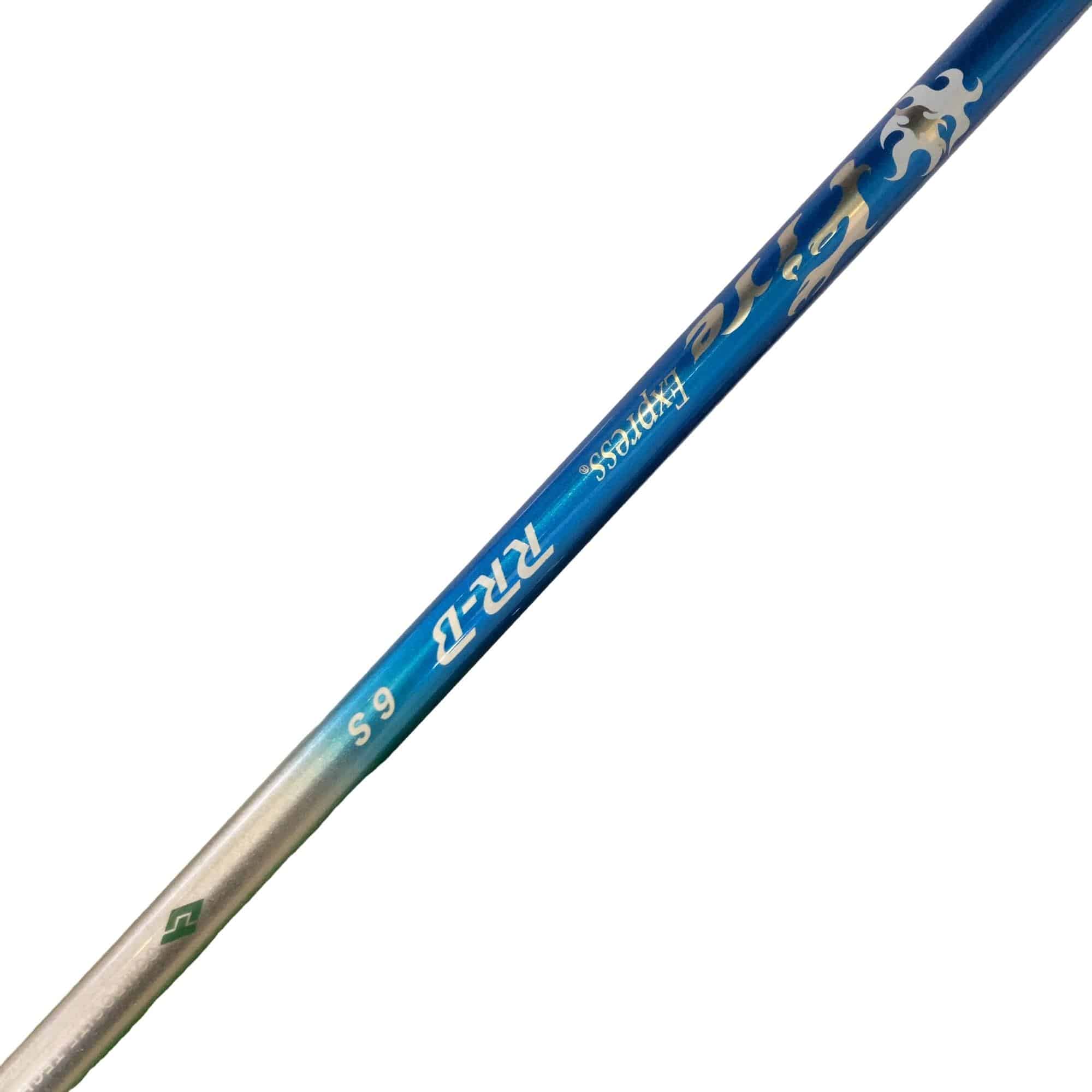 �q�������q���@�q�����@�u�@�u�Q�@�S�R�T�@�P�v