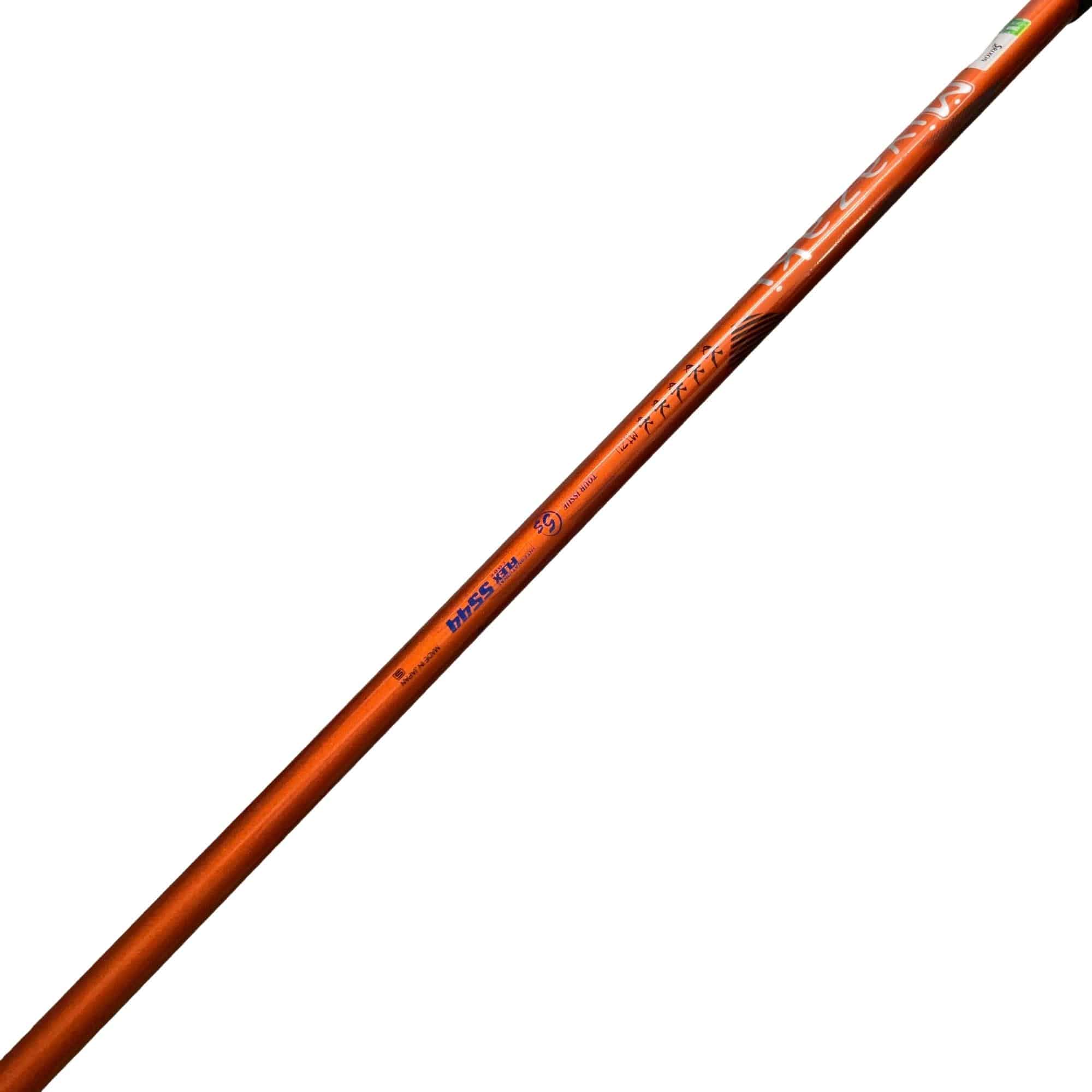 �r�q�h�w�n�m�@�y�T�U�T�@�@�X�D�T°