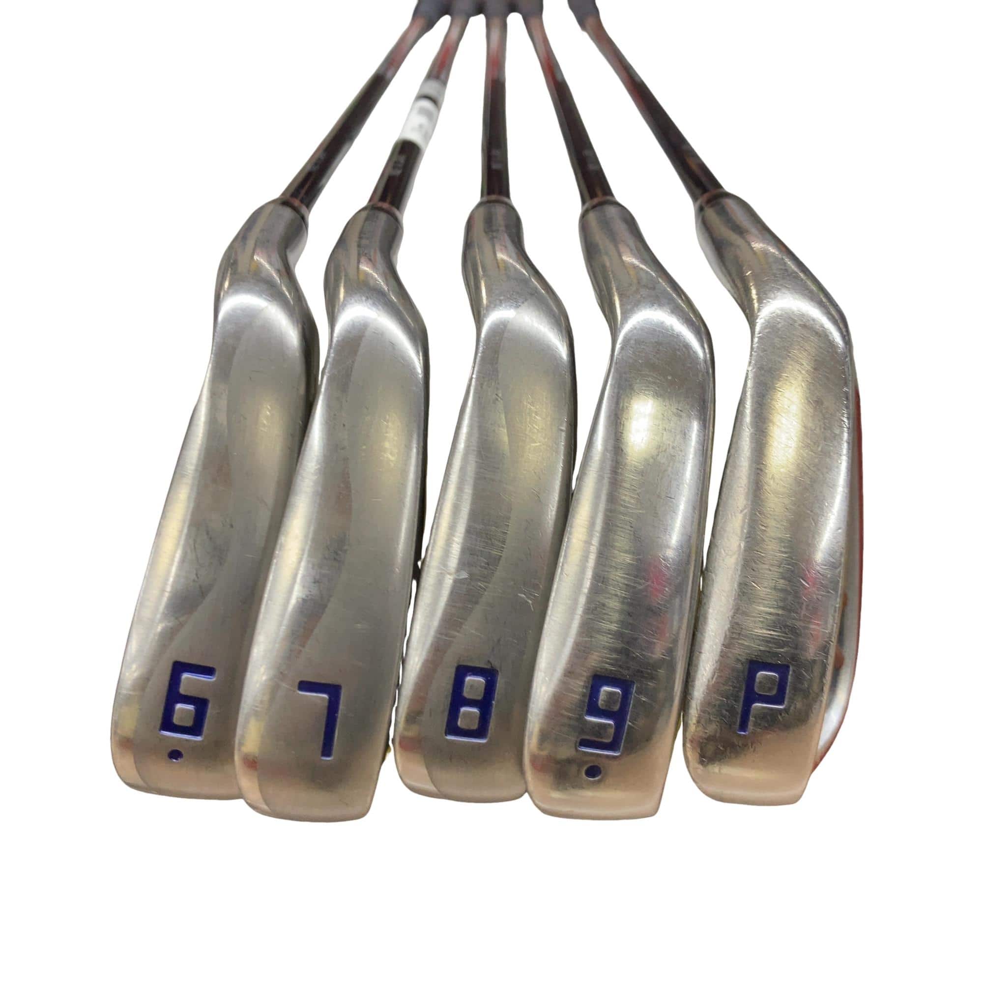 �n�m�n�e�e�i�Q�O�Q�O�j�@�`�j�`�@�T�r�i���{���F�T�{�Z�b�g�j