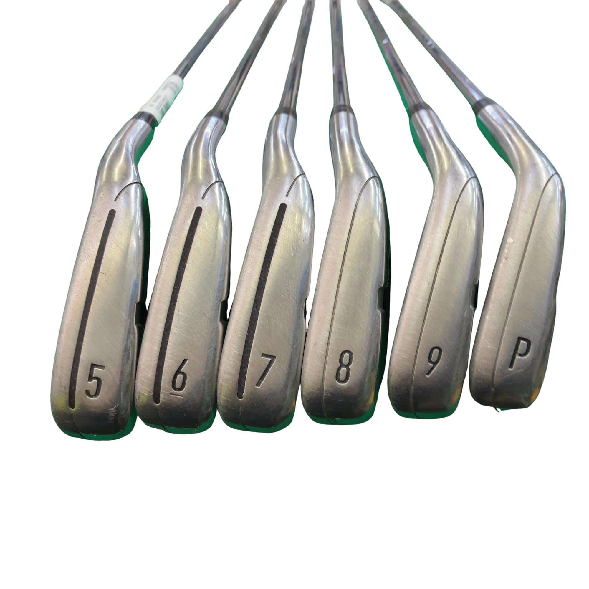 �l�S�i�Q�O�Q�P�j�@�U�r�i���{���F�U�{�Z�b�g�j