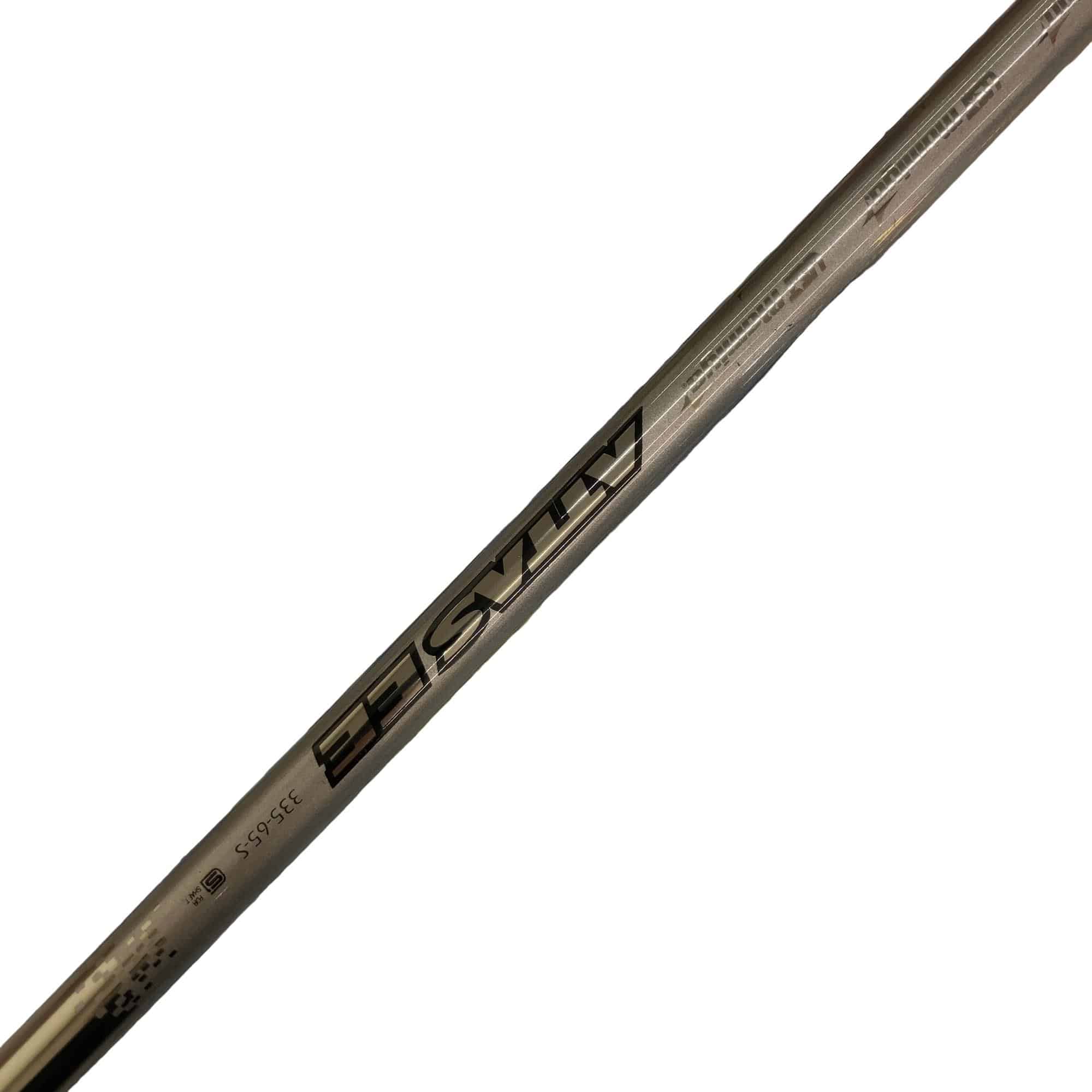 �q���������@�c�|�P�@�e�T