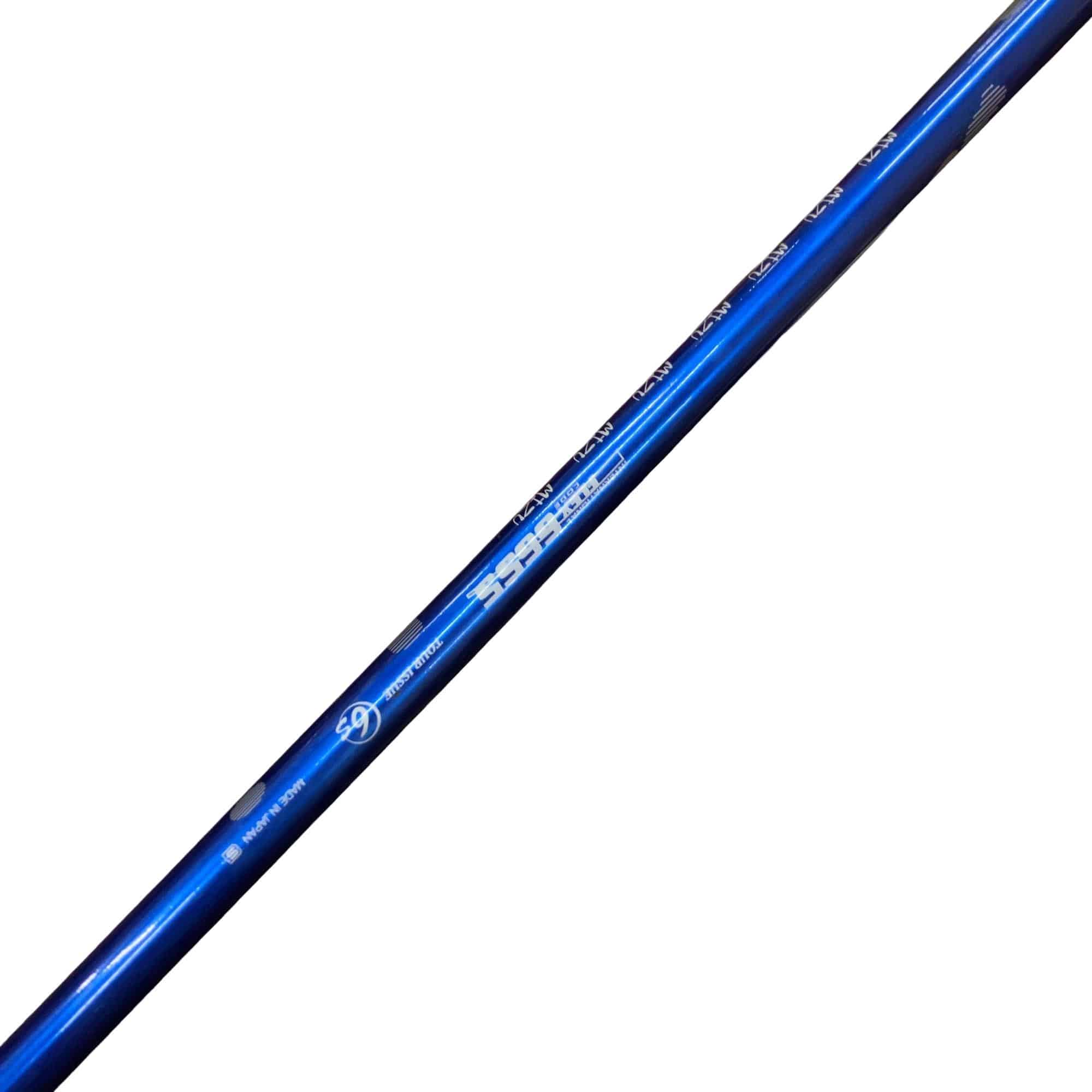 �r�q�h�w�n�m�@�y�V�W�T�@�@�X�D�T°