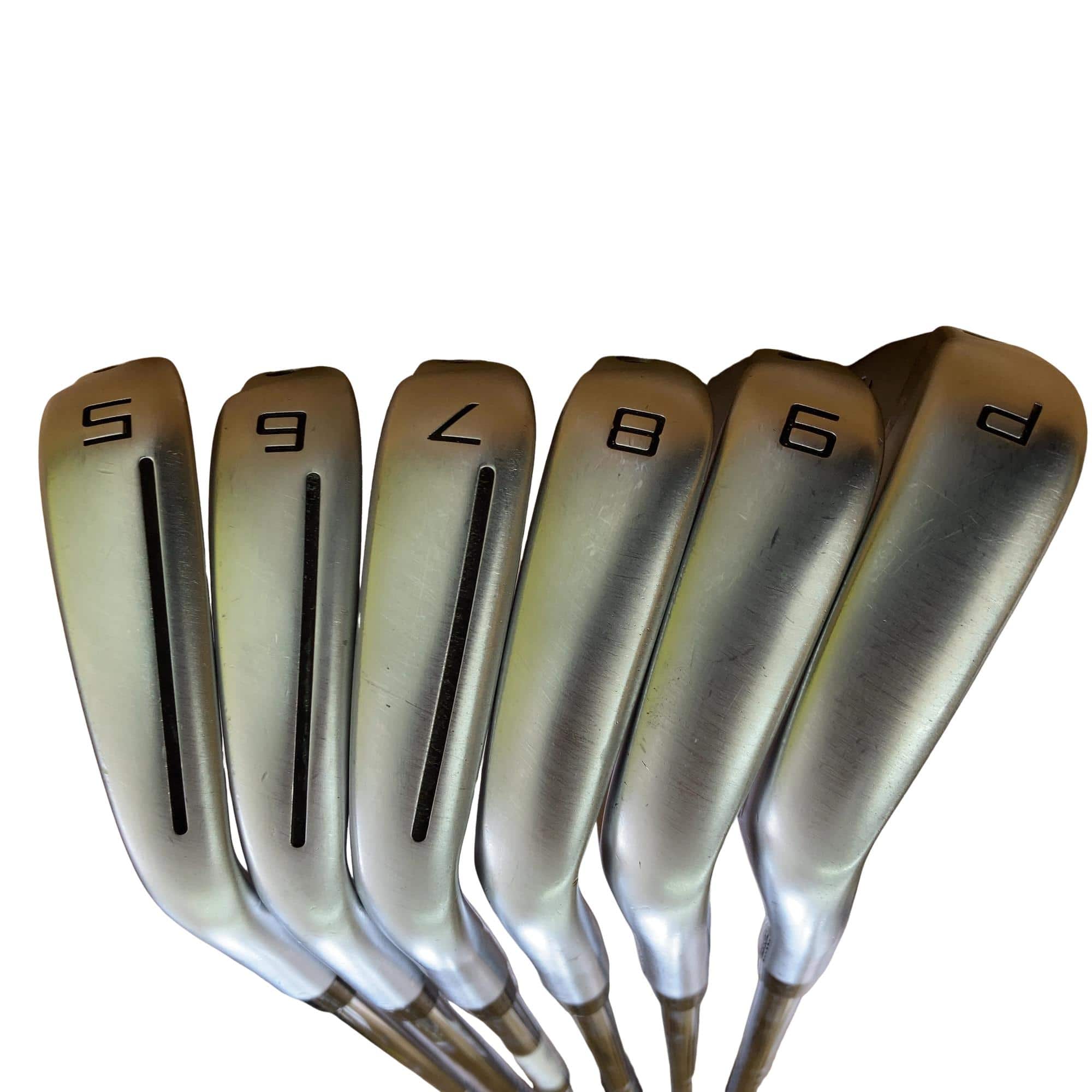 �s�����������@�l�������@�o�E�V�X�O�i�Q�O�Q�P�j�@�U�r�i���{���F�U�{�Z�b�g�j