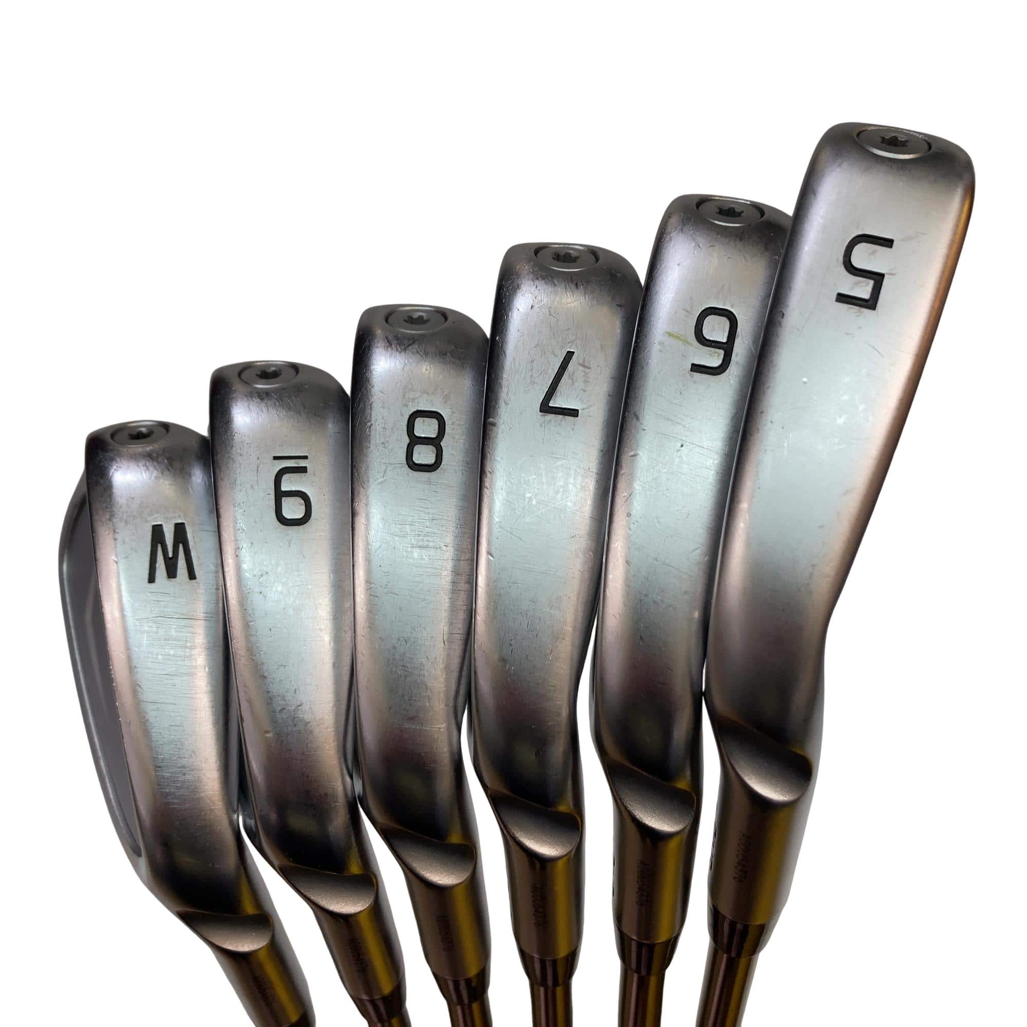 ���Q�R�O�@�U�r�i���{���F�U�{�Z�b�g�j