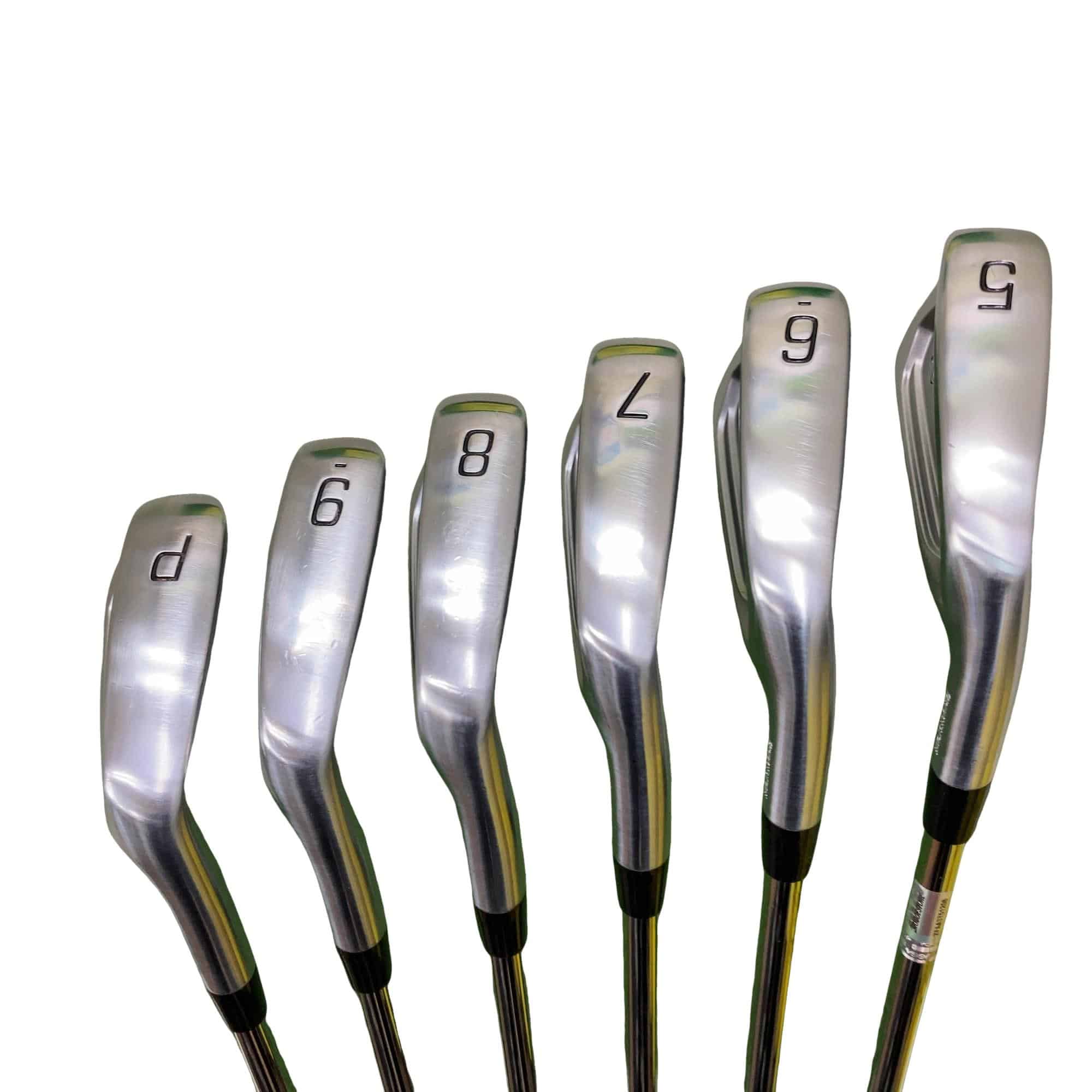 �a�q�h�c�f�d�r�s�n�m�d�@�Q�Q�Q�b�a�{�@�U�r�i���{���F�U�{�Z�b�g�j