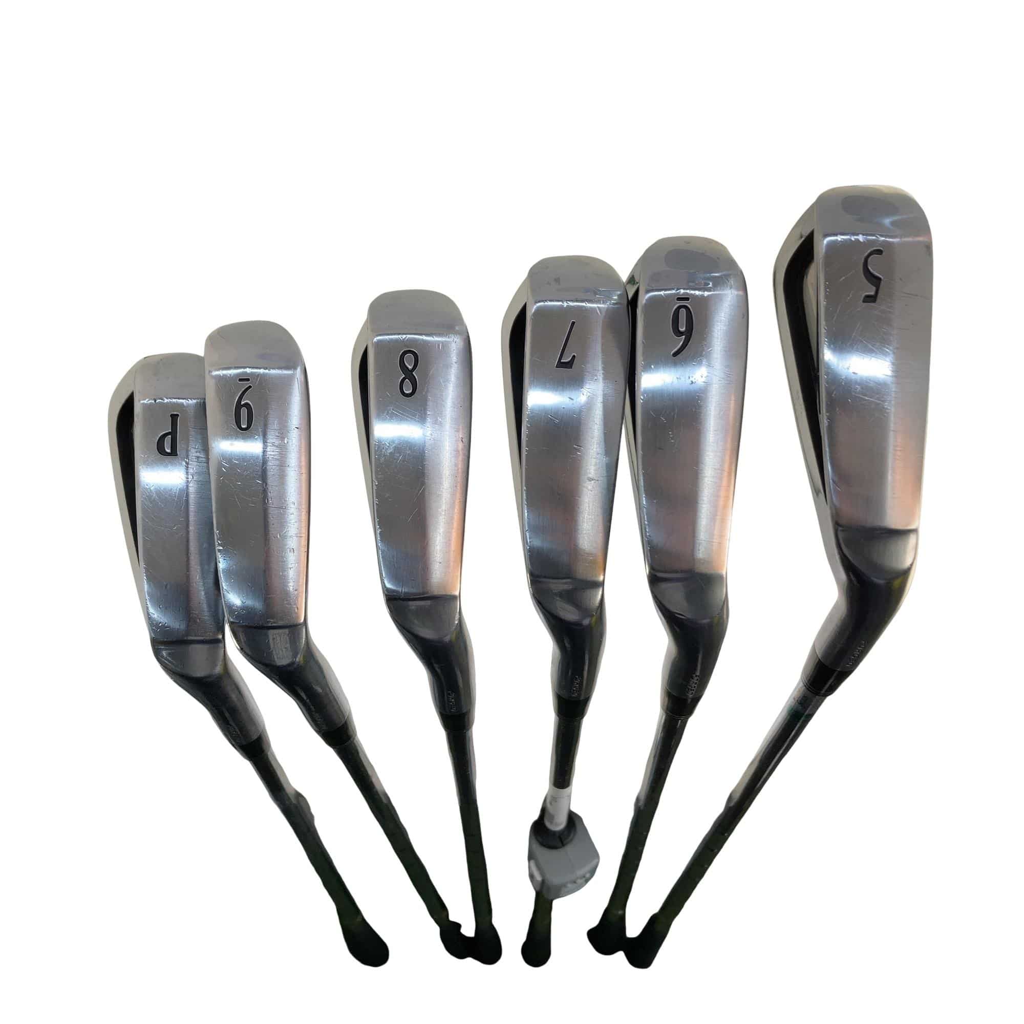 �r�q�h�w�n�m�@�y�T�S�T�@�@�U�r�i���{���F�U�{�Z�b�g�j