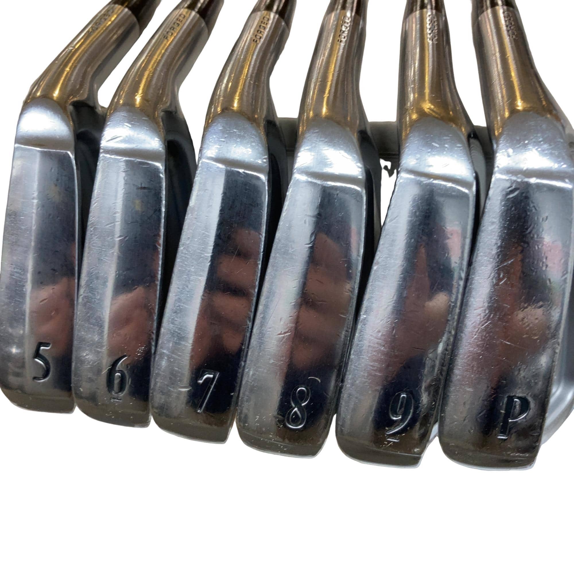 �r�q�h�w�n�m�@�y�V�S�T�@�@�U�r�i���{���F�U�{�Z�b�g�j