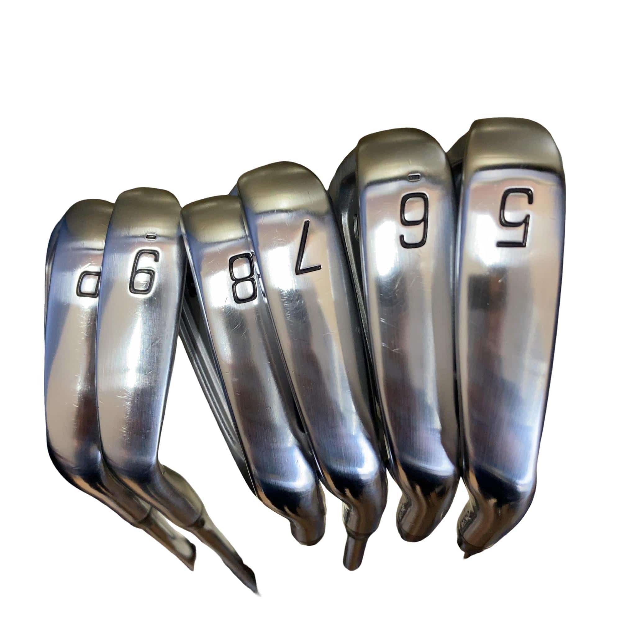 �a�q�h�c�f�d�r�s�n�m�d�@�Q�Q�Q�b�a�{�@�U�r�i���{���F�U�{�Z�b�g�j