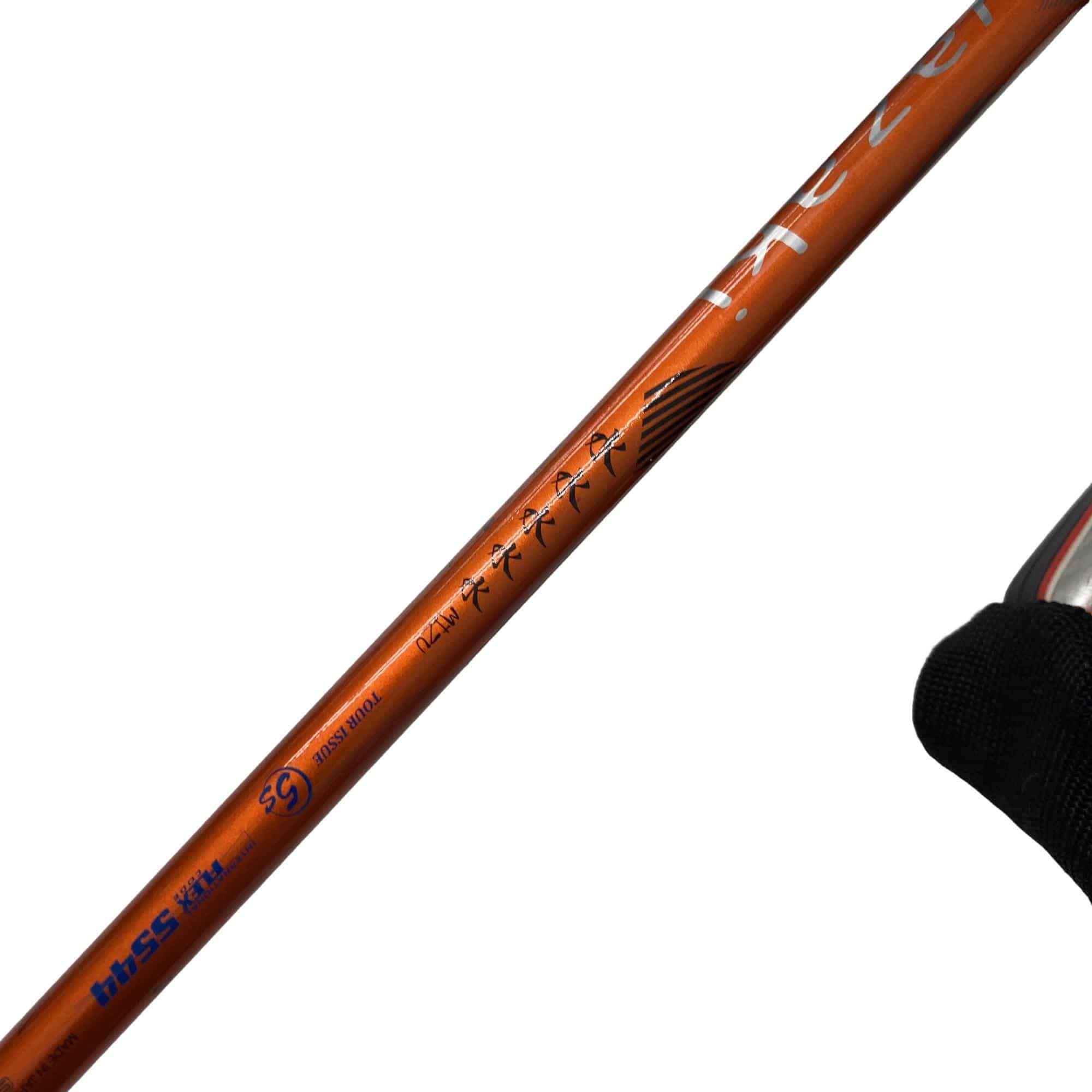 �r�q�h�w�n�m�@�y�@�e�U�T�@�R�v