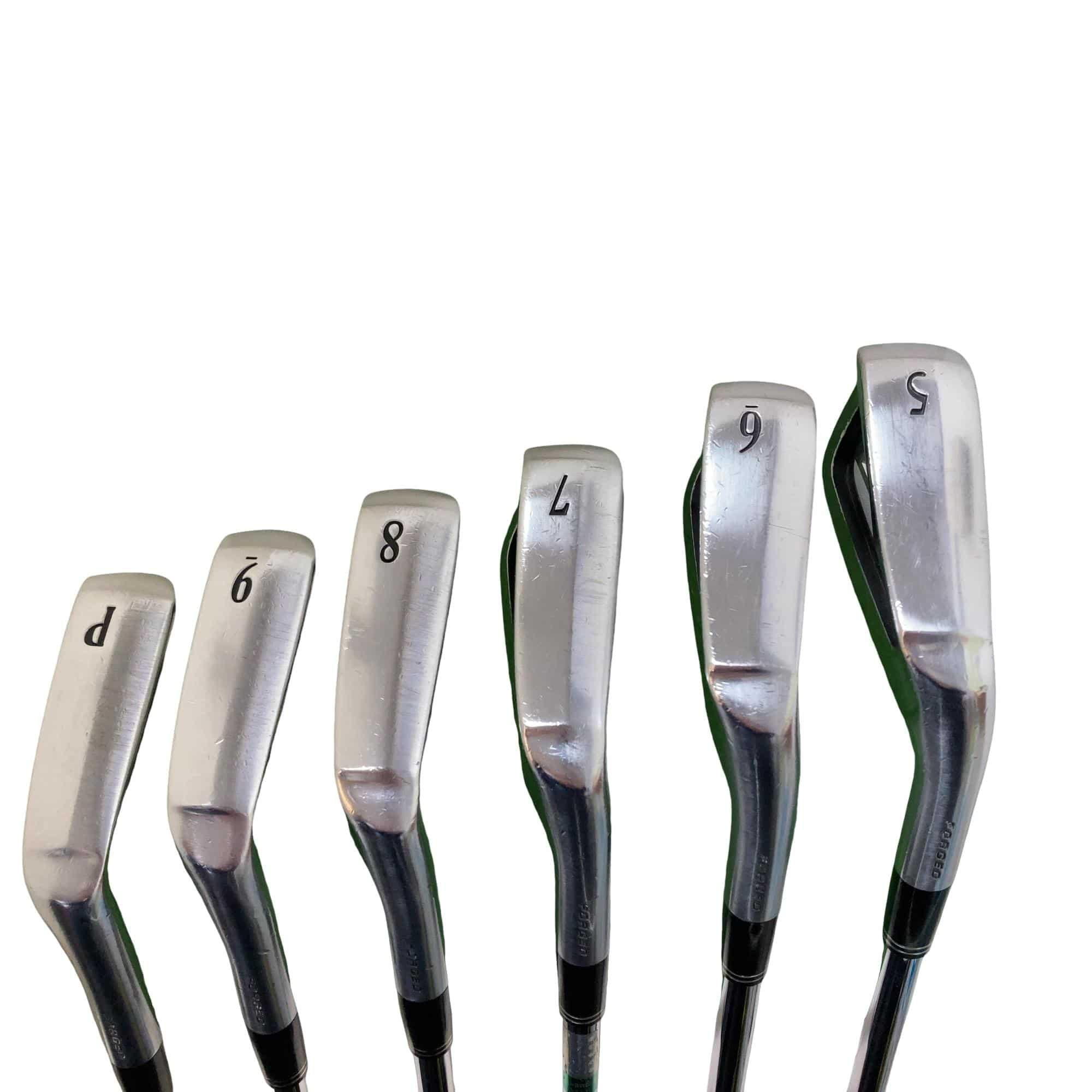 �r�q�h�w�n�m�@�y�T�S�T�@�@�U�r�i���{���F�U�{�Z�b�g�j