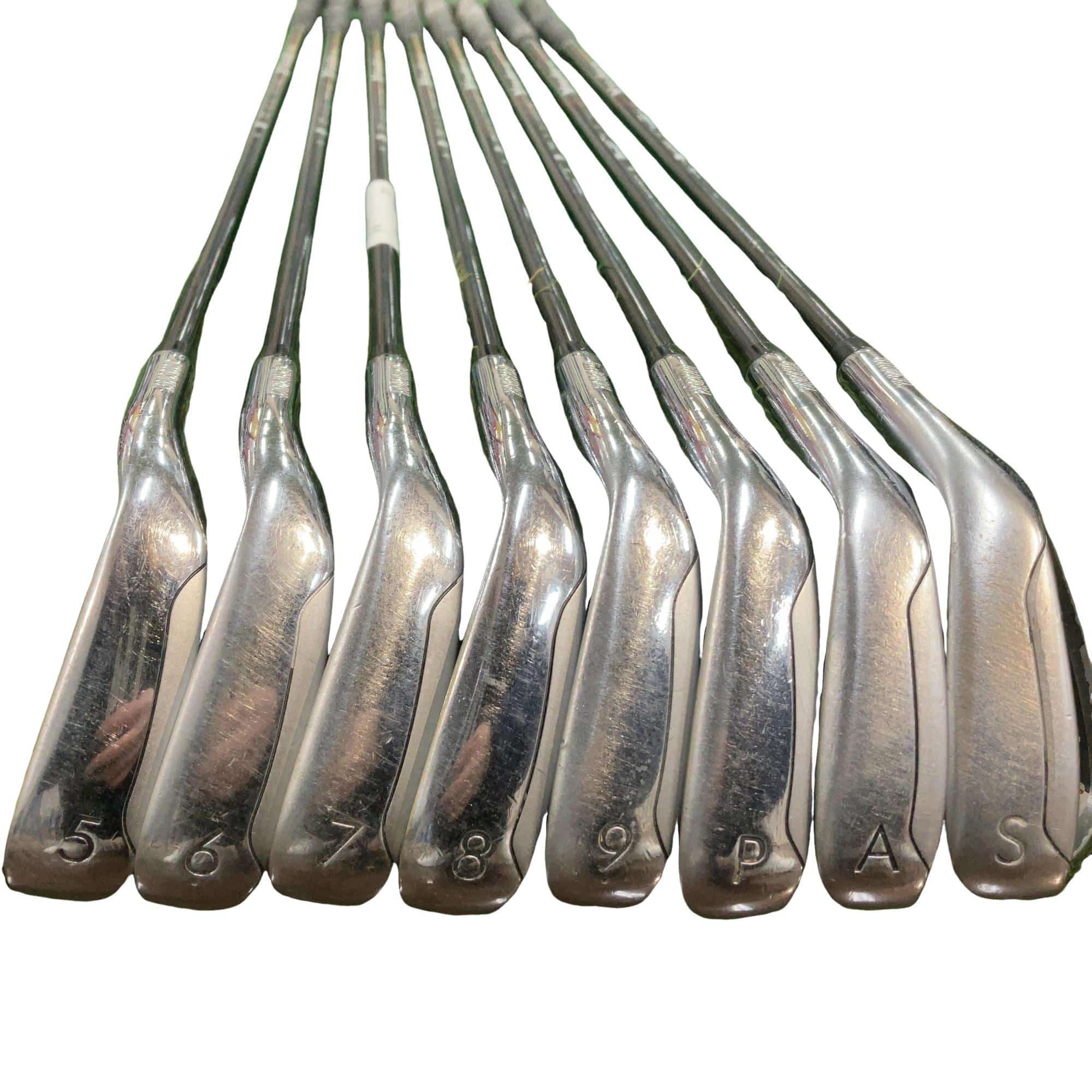 �������������@�w�@�c�@�a�k�`�b�j�i�Q�O�P�O�j�@�@�W�r�i���{���F�W�{�Z�b�g�j