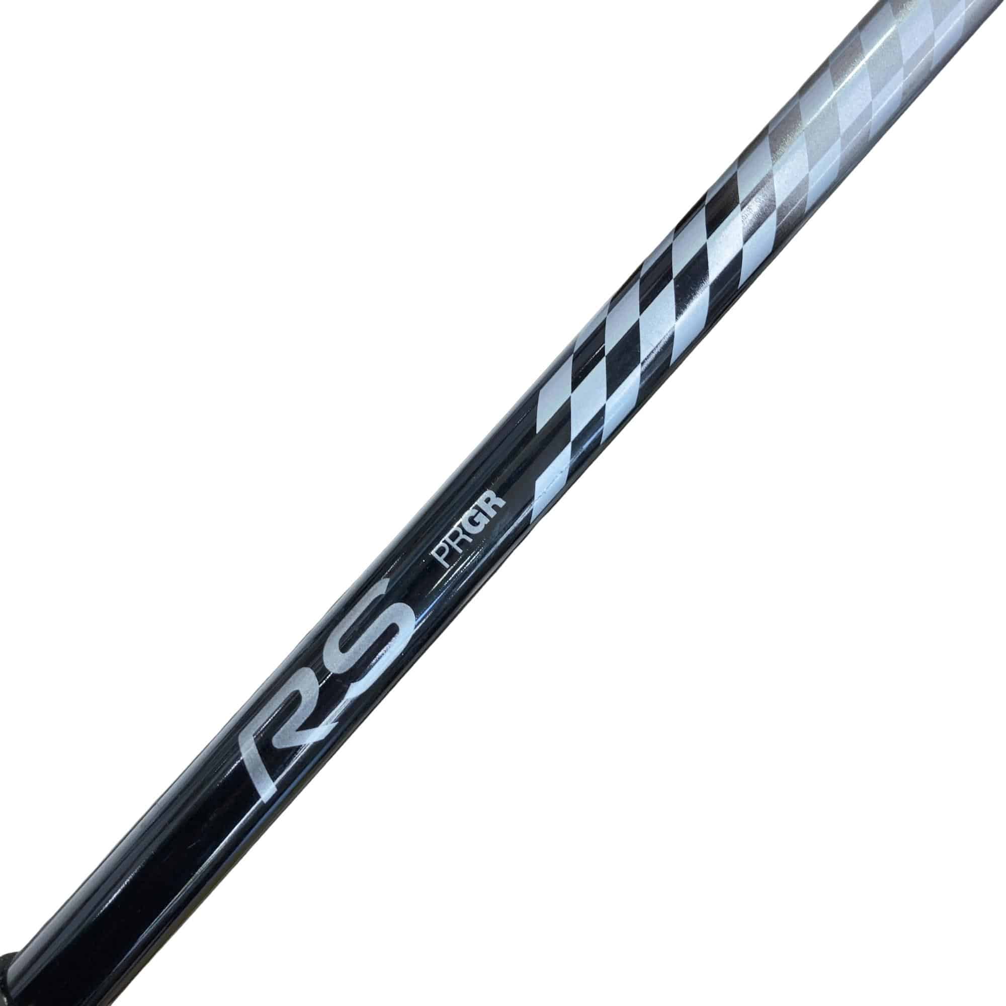 �q�r�@�t�S