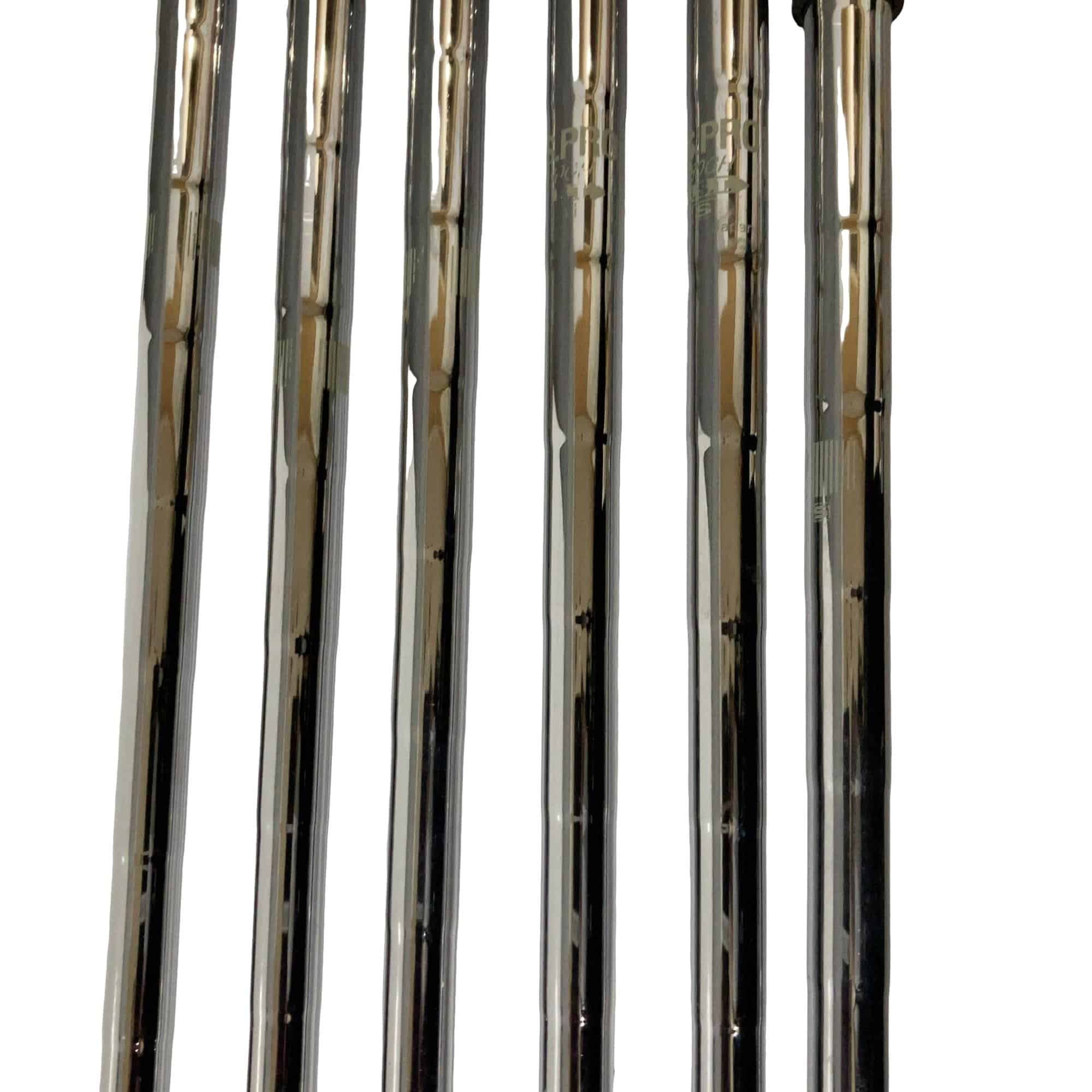 �r�q�h�w�n�m�@�y�T�S�T�@�@�U�r�i���{���F�U�{�Z�b�g�j