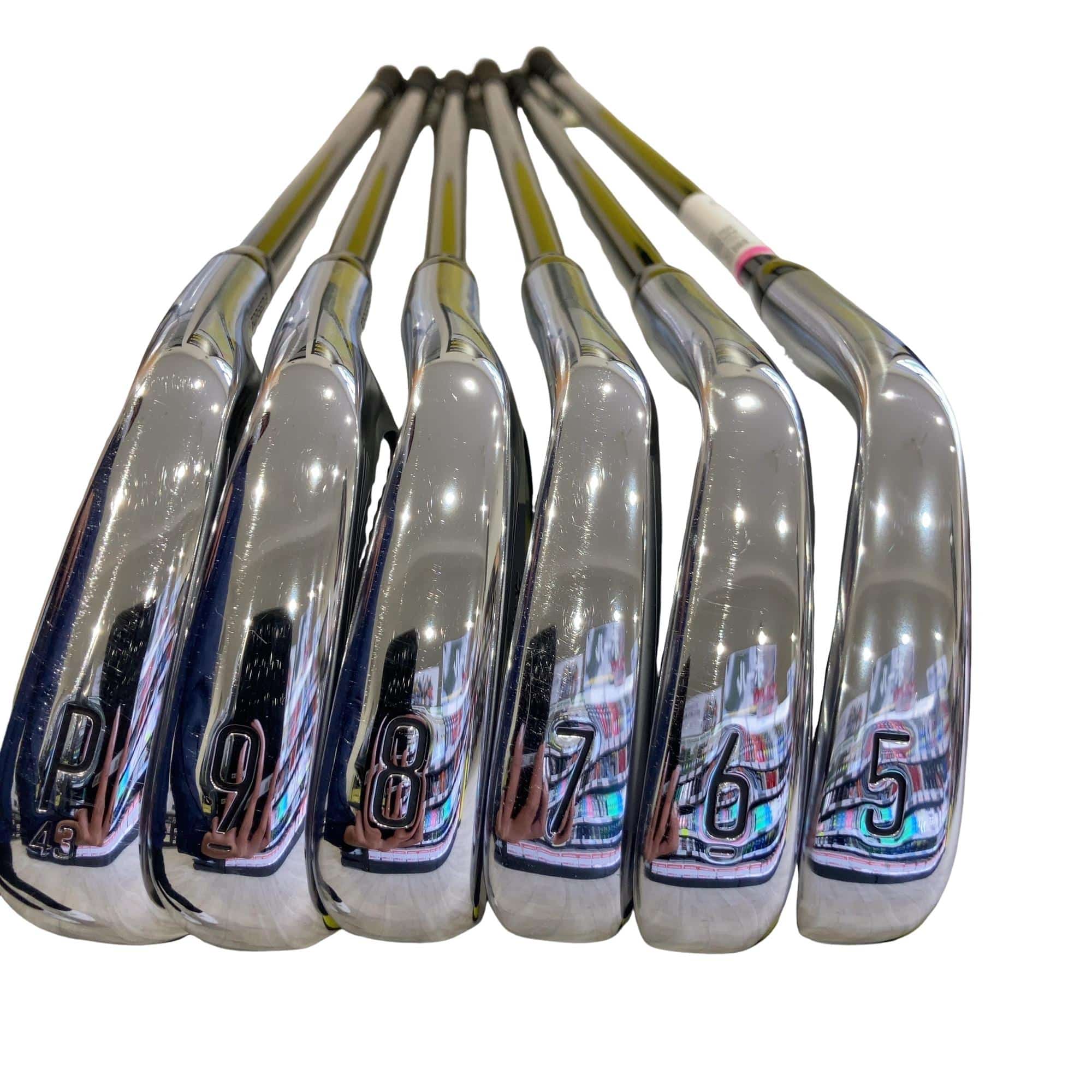 �s���������������@�s�Q�O�O�i�Q�O�Q�R�j�@�U�r�i���{���F�U�{�Z�b�g�j