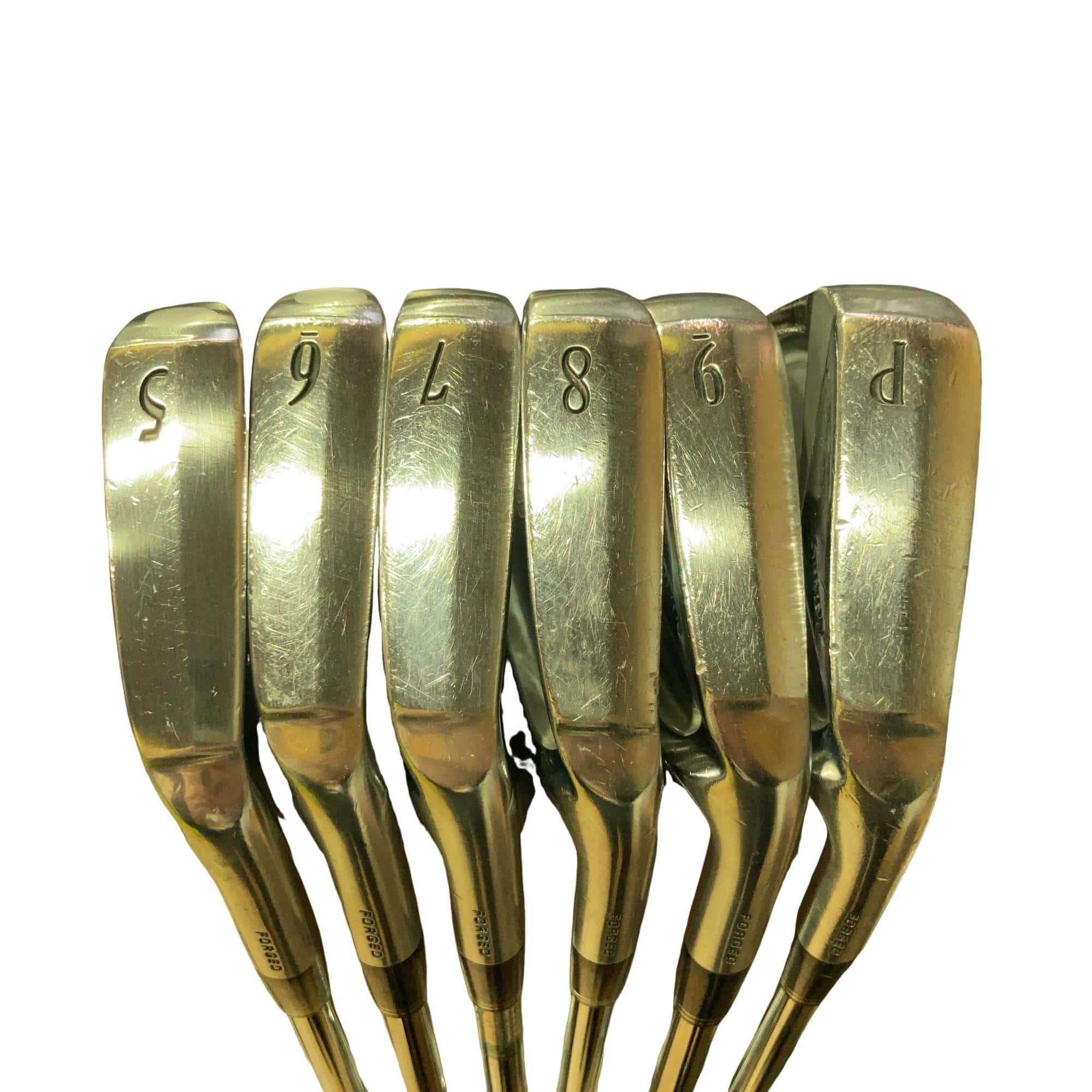 �r�q�h�w�n�m�@�y�V�S�T�@�@�U�r�i���{���F�U�{�Z�b�g�j