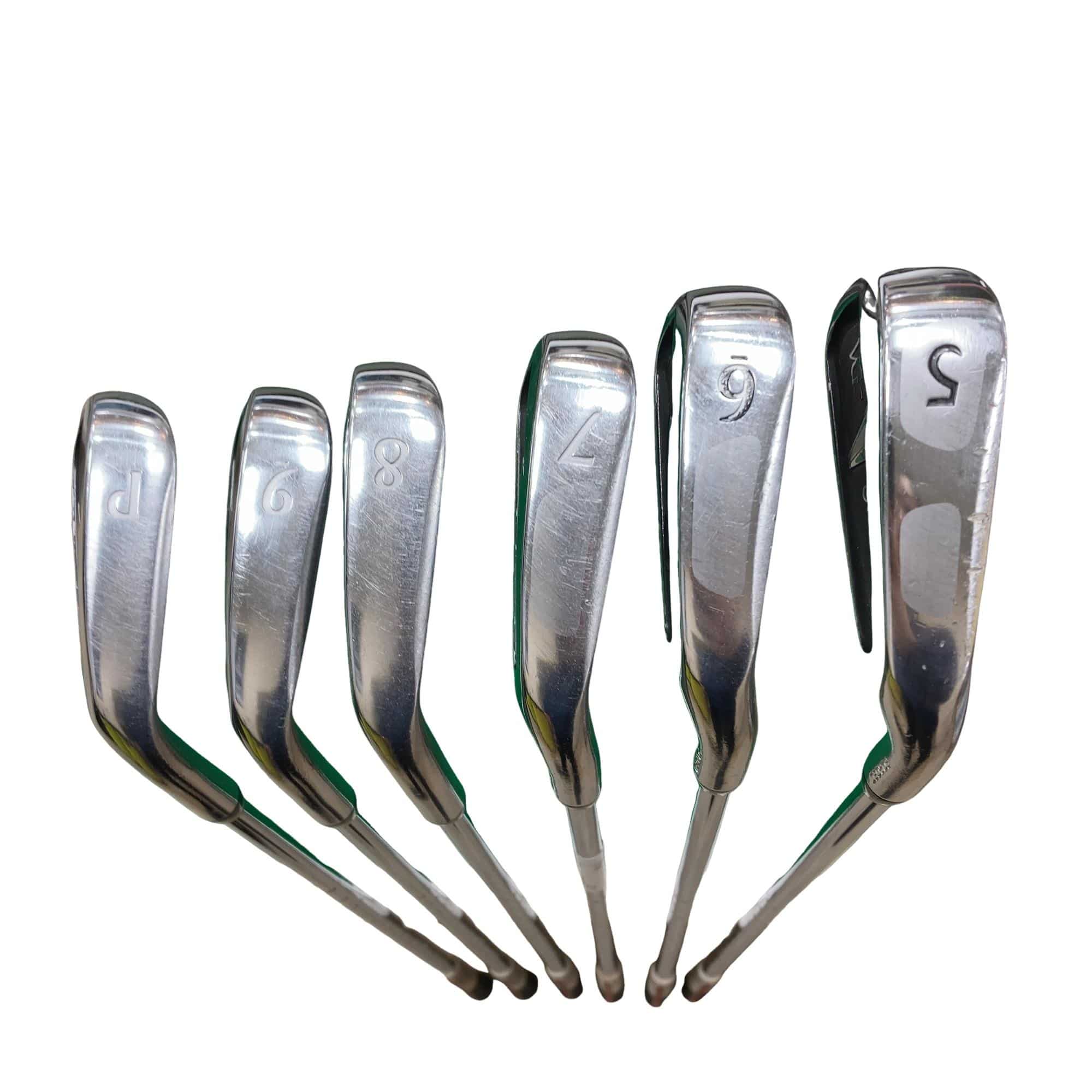 �s���������������@�u�f�R�@�U�r�i���{���F�U�{�Z�b�g�j