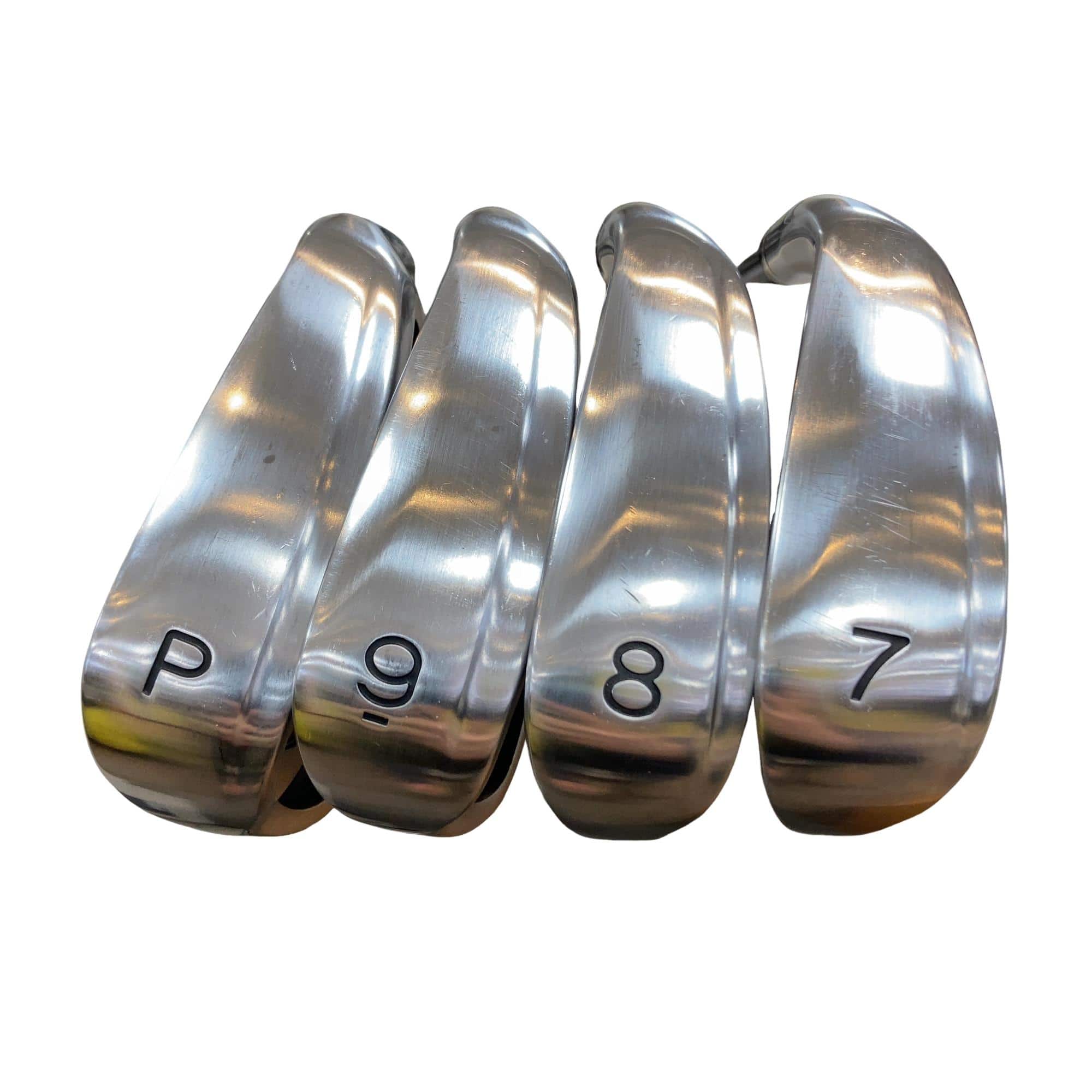 �������i�Q�O�P�X�j�@�S�r�@���f�B�[�X�i���{���F�S�{�Z�b�g�j