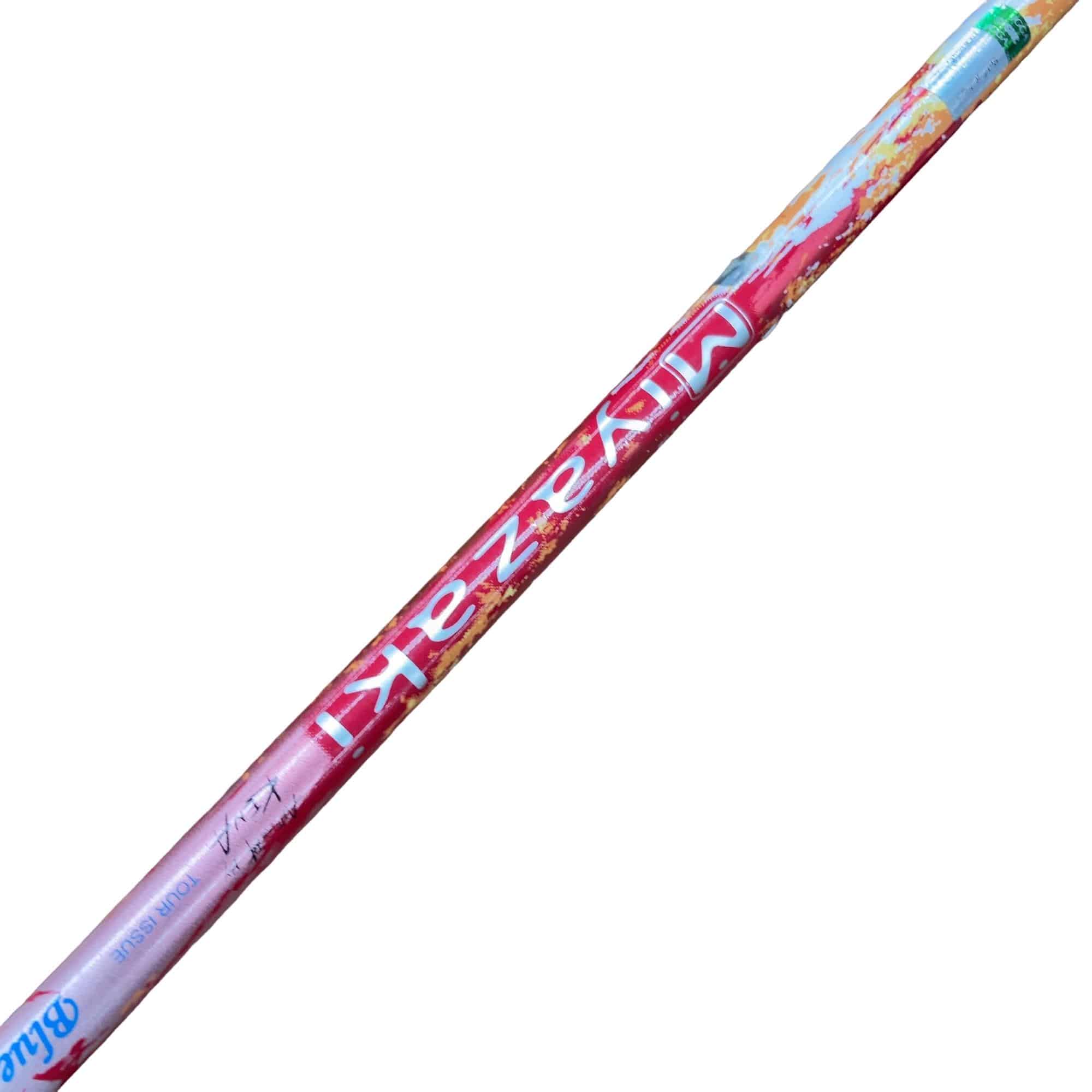 �r�q�h�w�n�m�@�y�V�Q�T�@�T�v