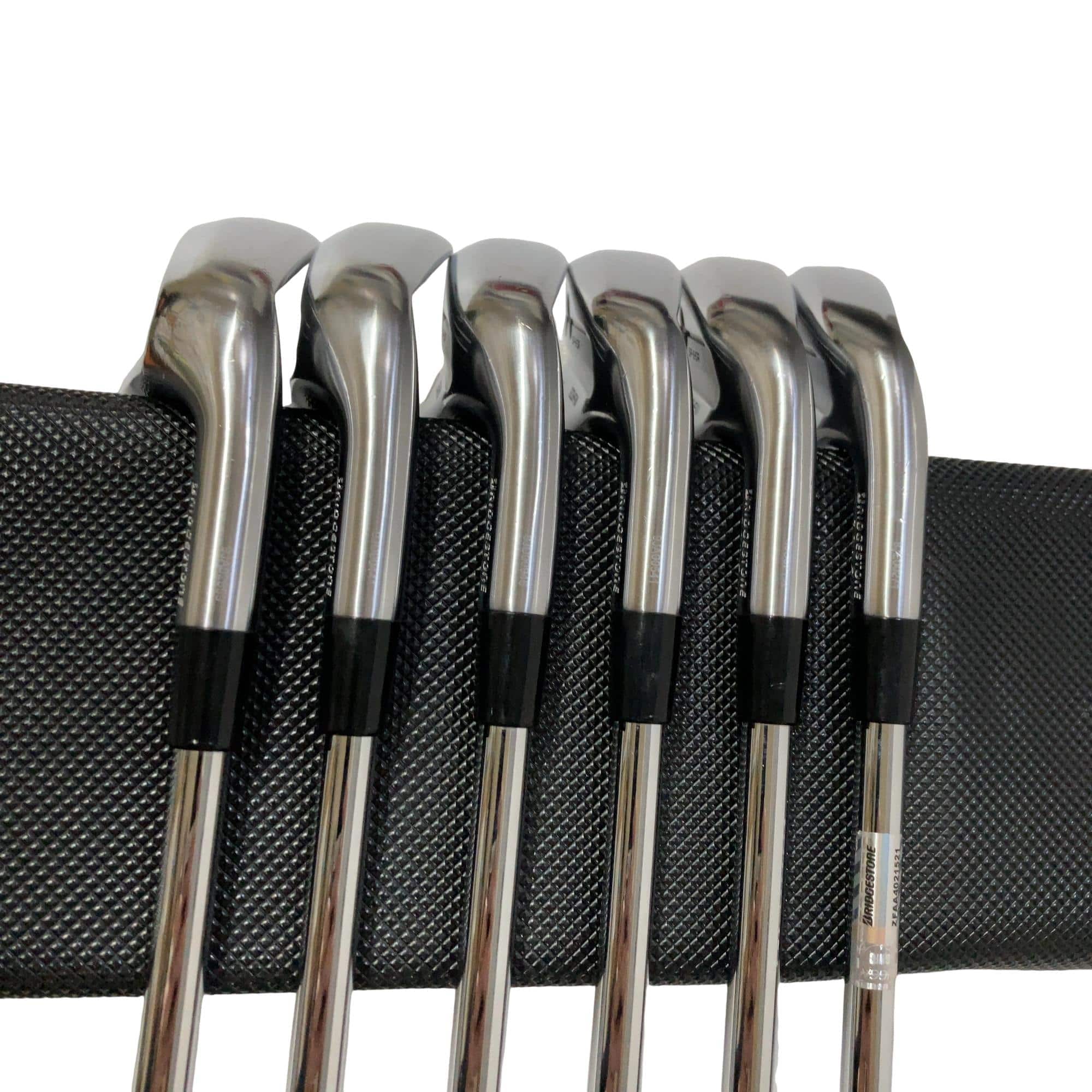 �a�q�h�c�f�d�r�s�n�m�d�@�Q�R�R�g�e�@�U�r�i���{���F�U�{�Z�b�g�j