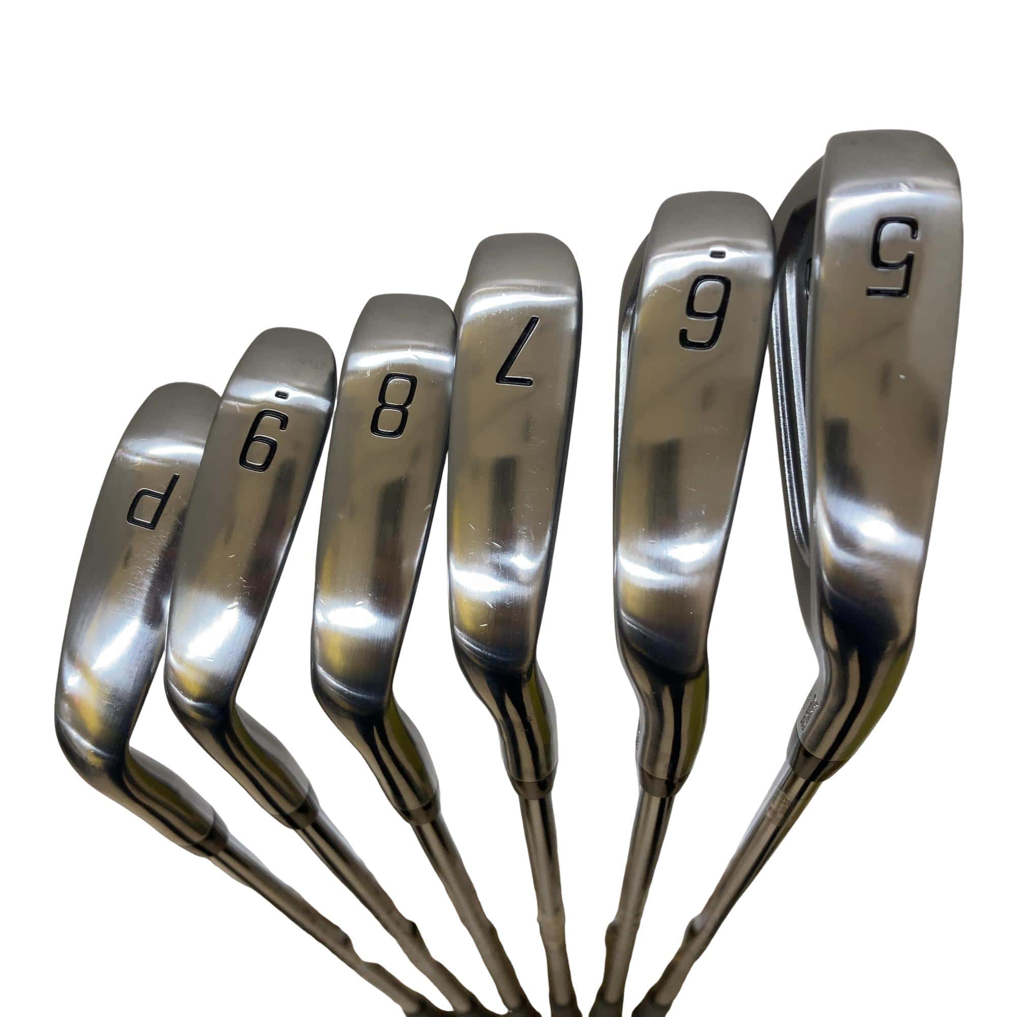 �a�q�h�c�f�d�r�s�n�m�d�@�Q�Q�Q�b�a�{�@�U�r�i���{���F�U�{�Z�b�g�j