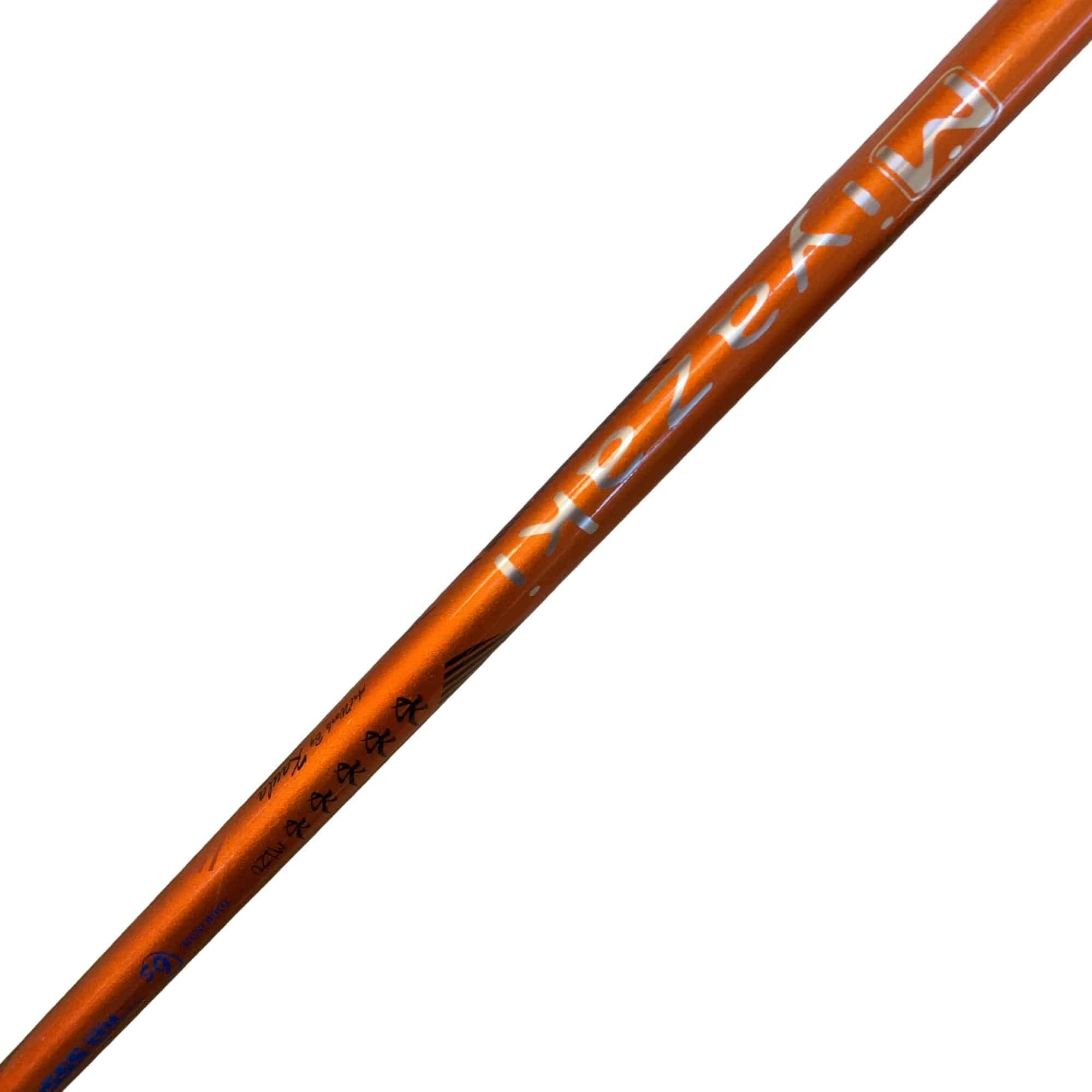 �r�q�h�w�n�m�@�y�@�e�U�T�@�R�v