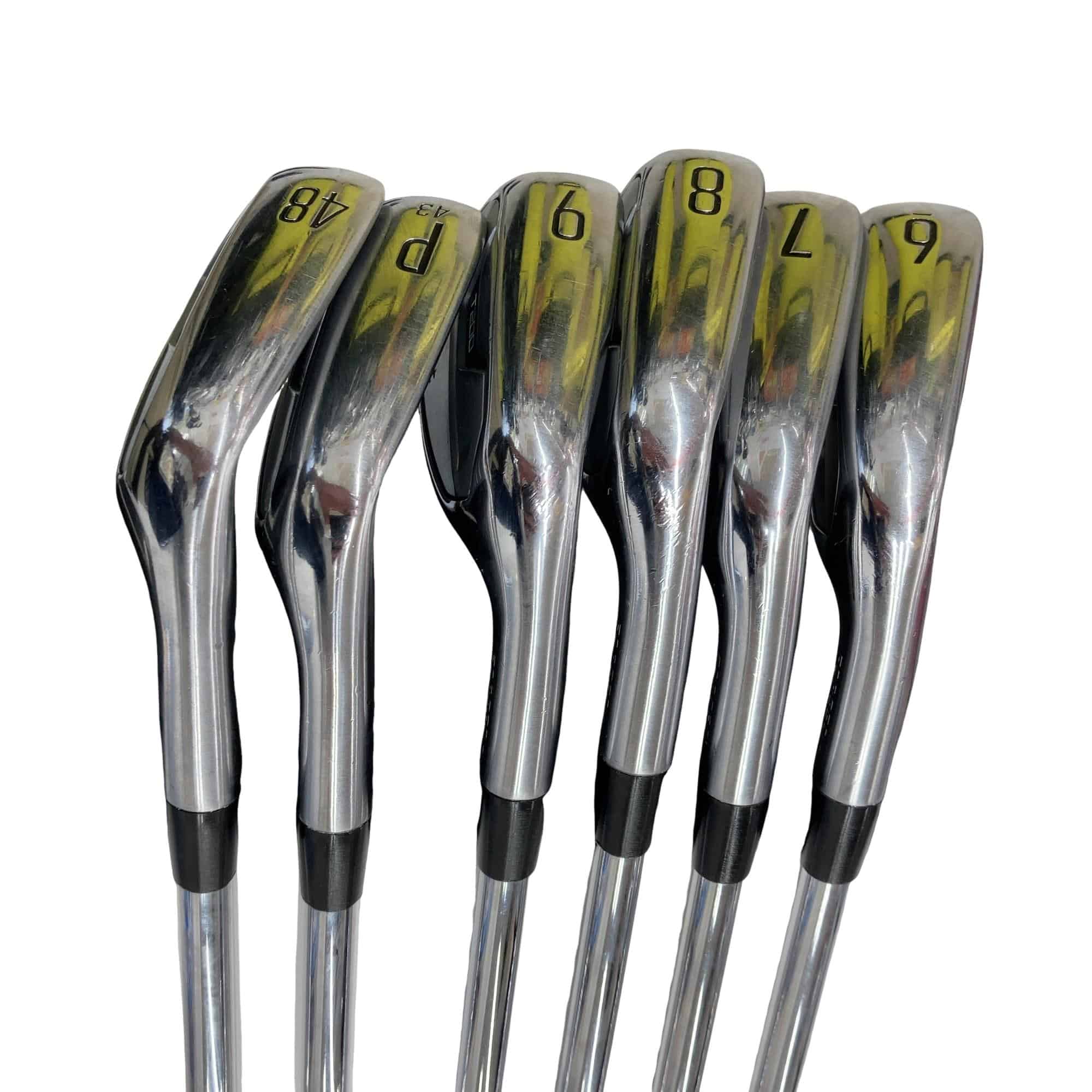 �s���������������@�s�Q�O�O�i�Q�O�Q�P�j�@�U�r�i���{���F�U�{�Z�b�g�j