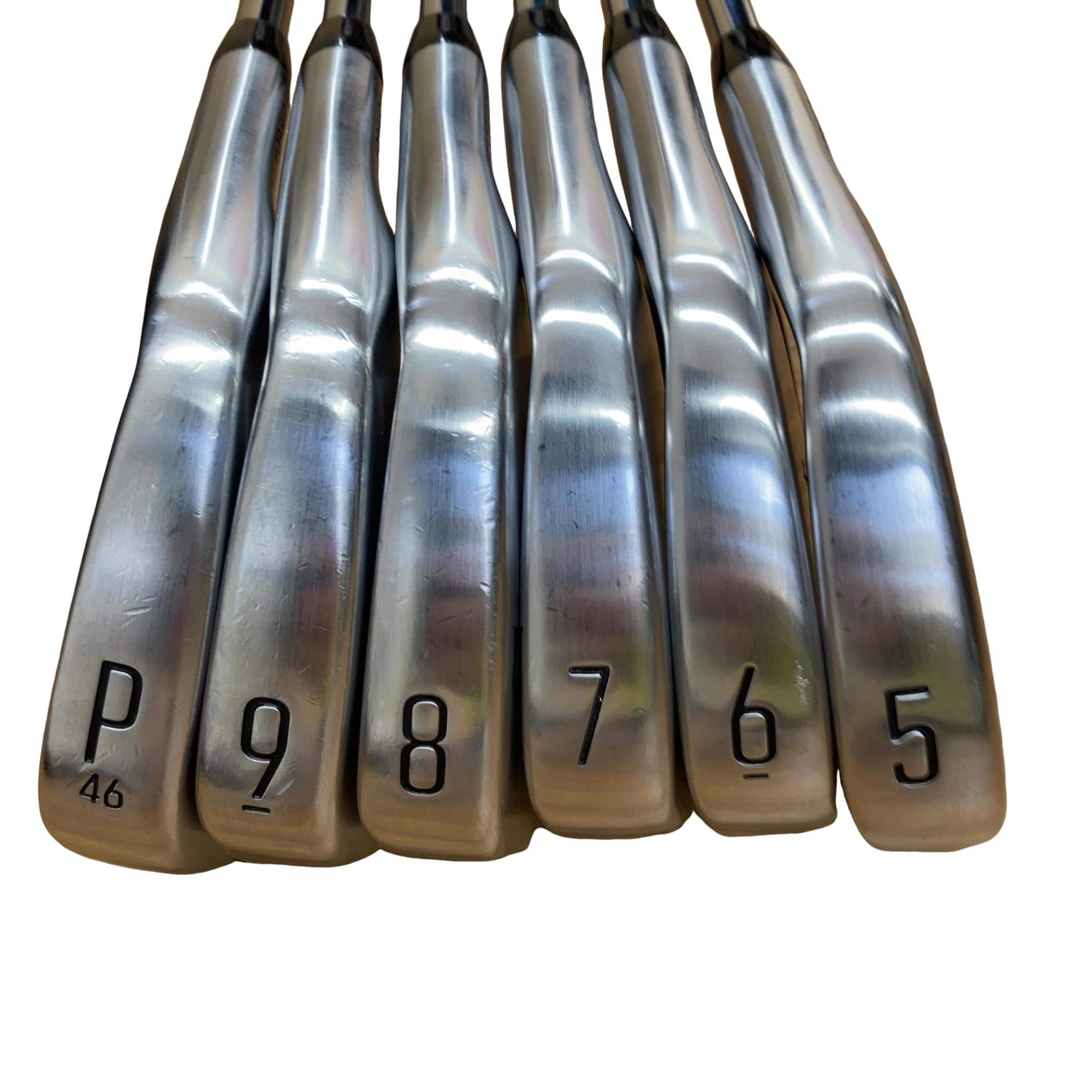 �s���������������@�s�P�O�O�i�Q�O�Q�R�j�@�U�r�i���{���F�U�{�Z�b�g�j