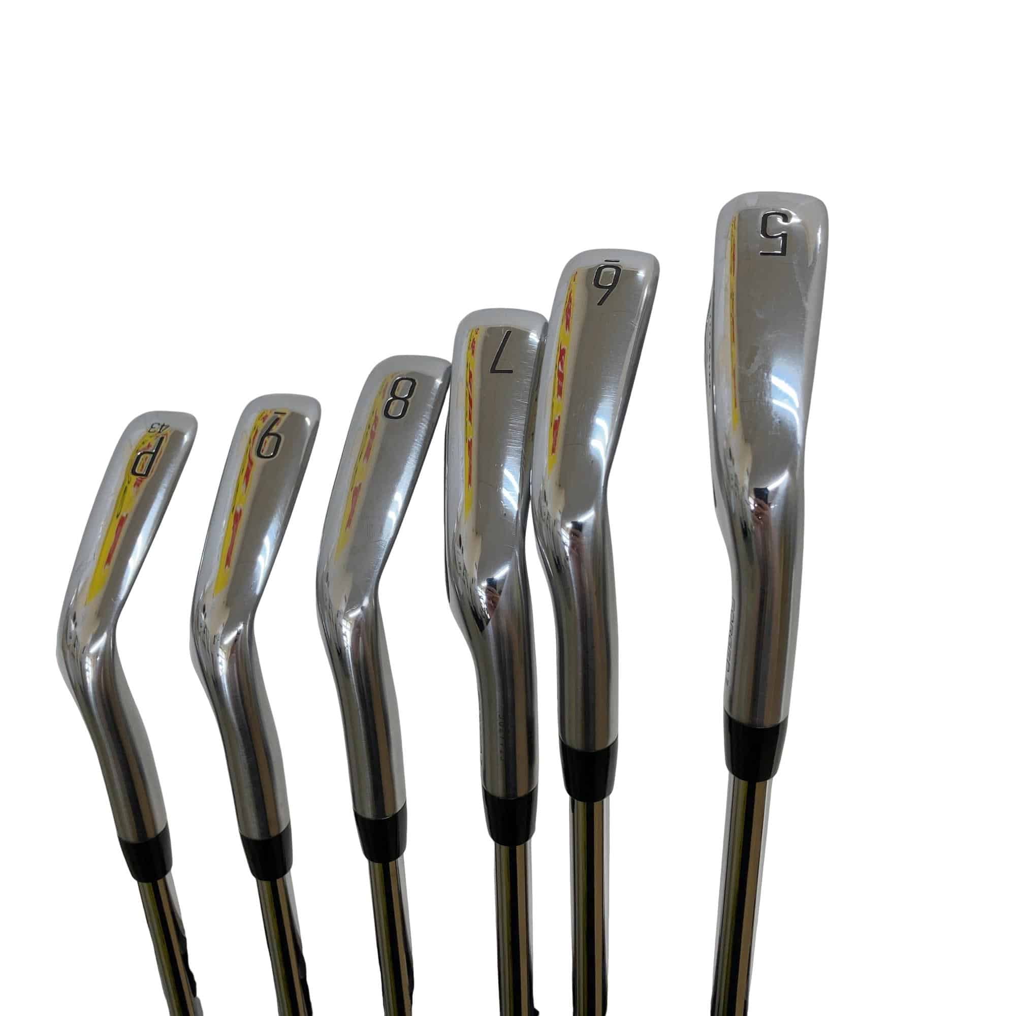 �s���������������@�s�Q�O�O�i�Q�O�Q�R�j�@�U�r�i���{���F�U�{�Z�b�g�j