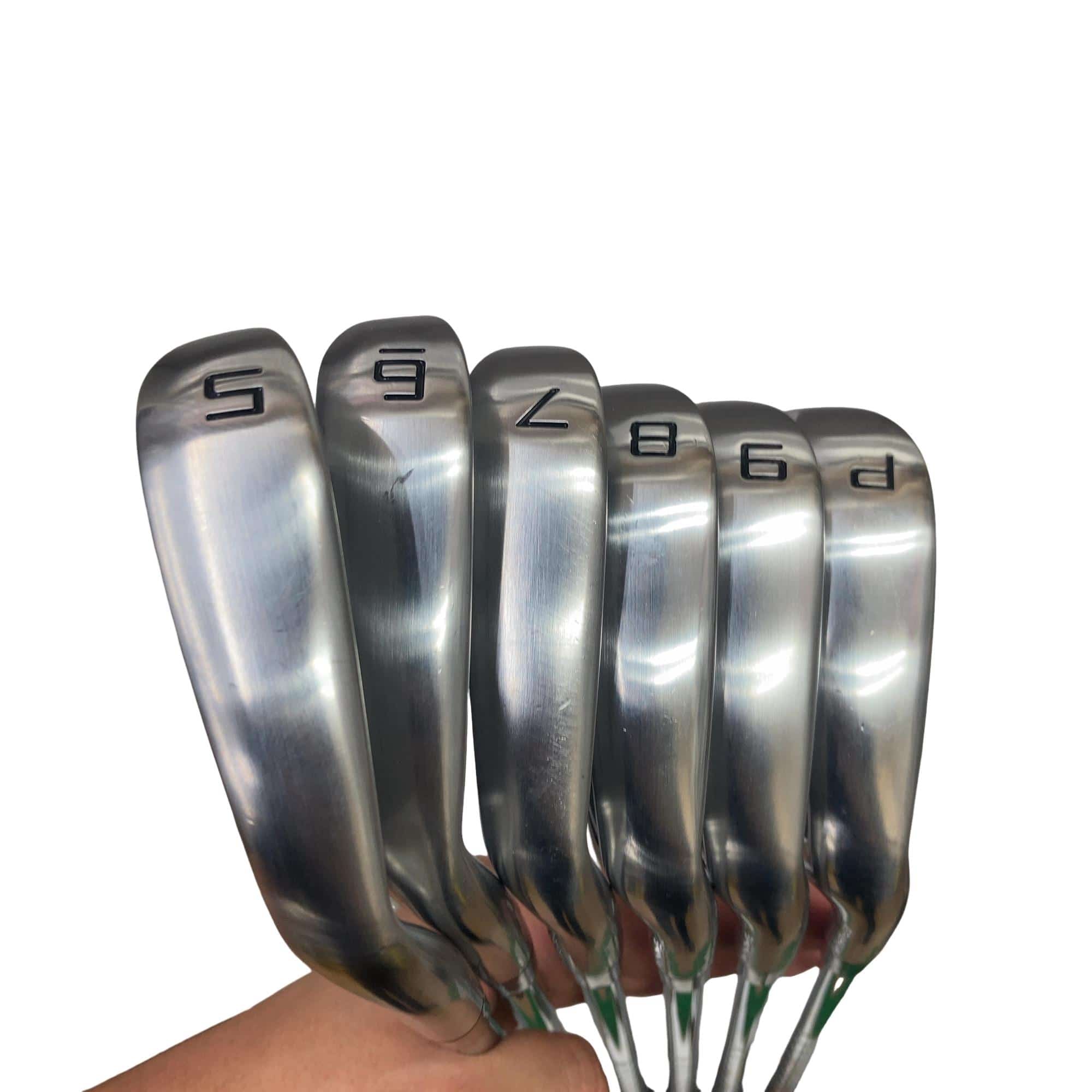 �s�����������@�l�������@�o�E�W�b�a�i�Q�O�Q�T�j�@�U�r�i���{���F�U�{�Z�b�g�j
