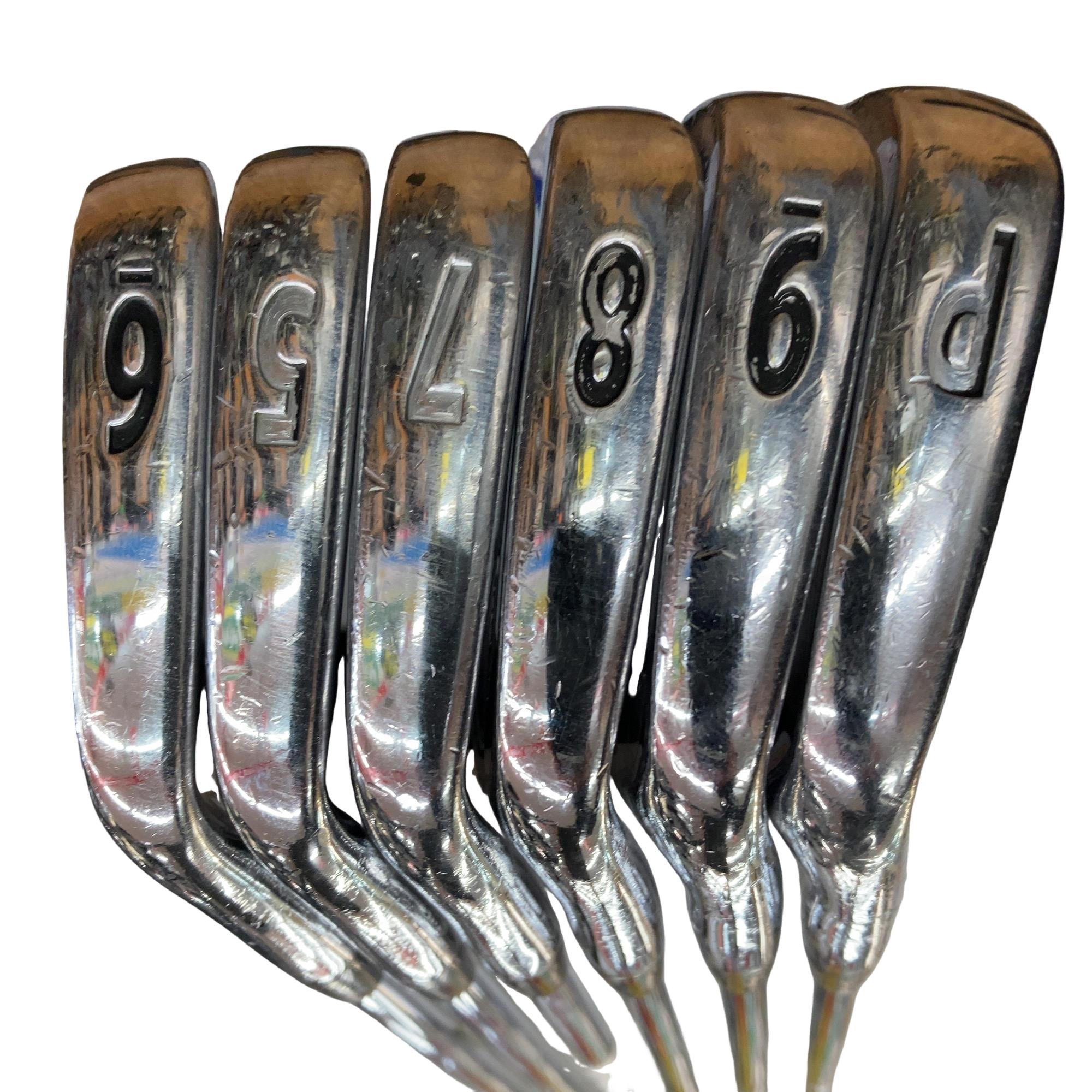 �s���������������@�l�a�@�V�P�O�@�U�r�i���{���F�U�{�Z�b�g�j