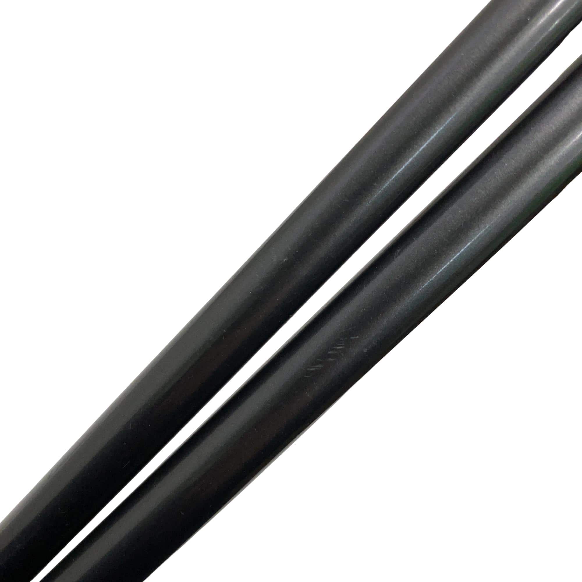 rhl@l`w@@Tri{FT{Zbgj