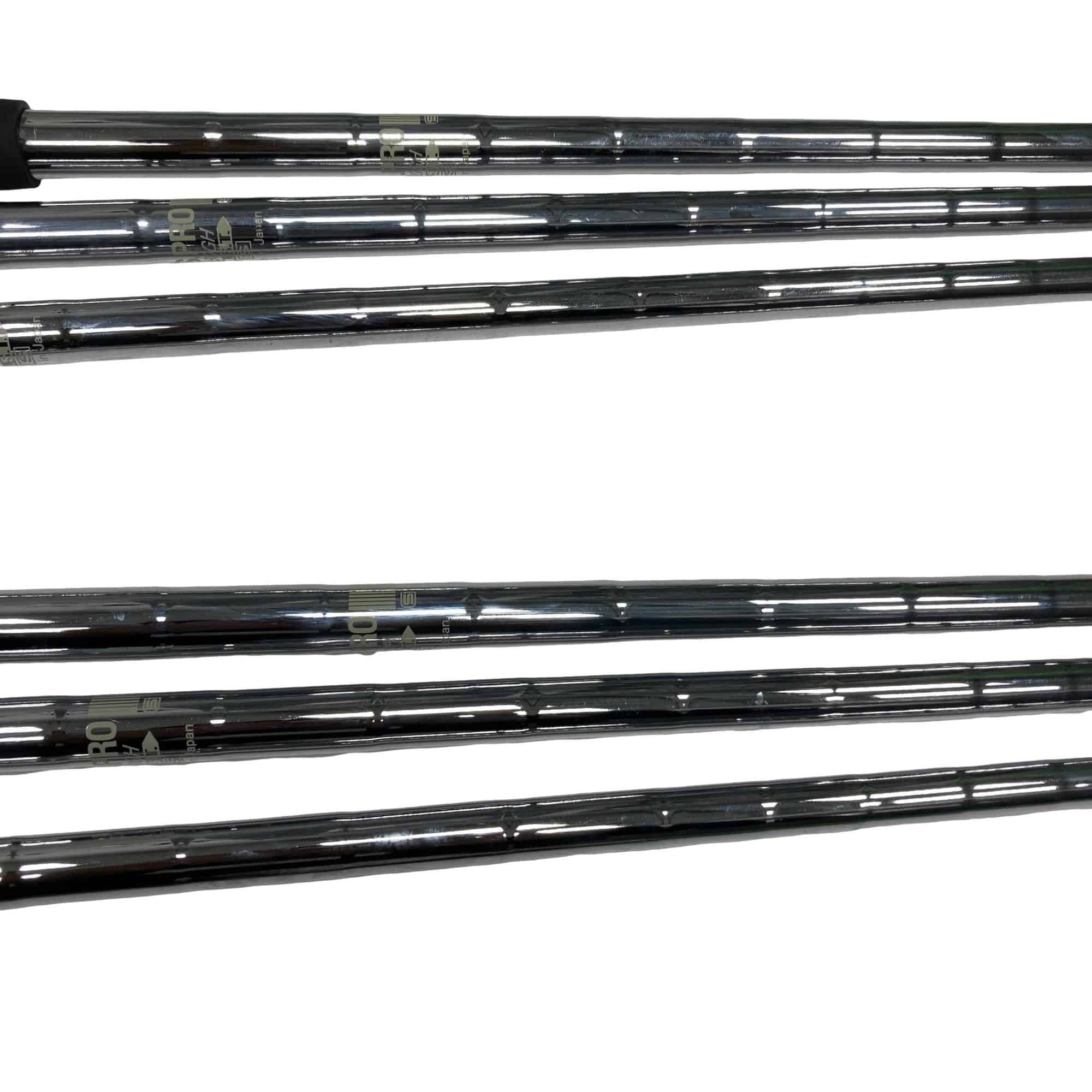 �r�q�h�w�n�m�@�y�T�S�T�@�@�U�r�i���{���F�U�{�Z�b�g�j