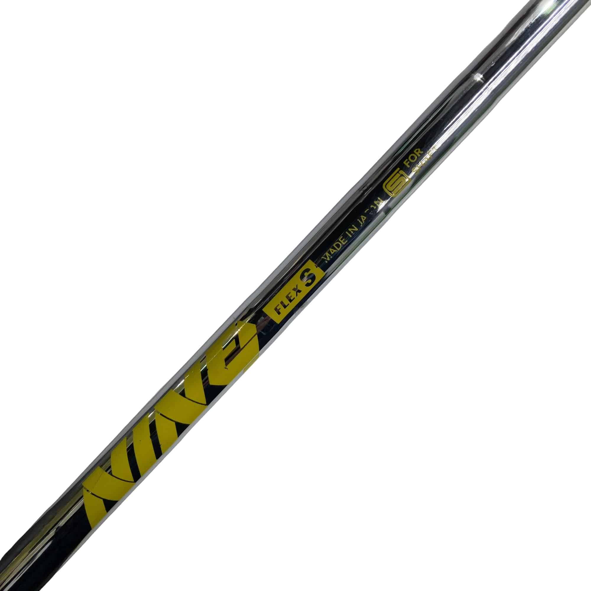 �s���������������@�u�f�R�@�U�r�i���{���F�U�{�Z�b�g�j