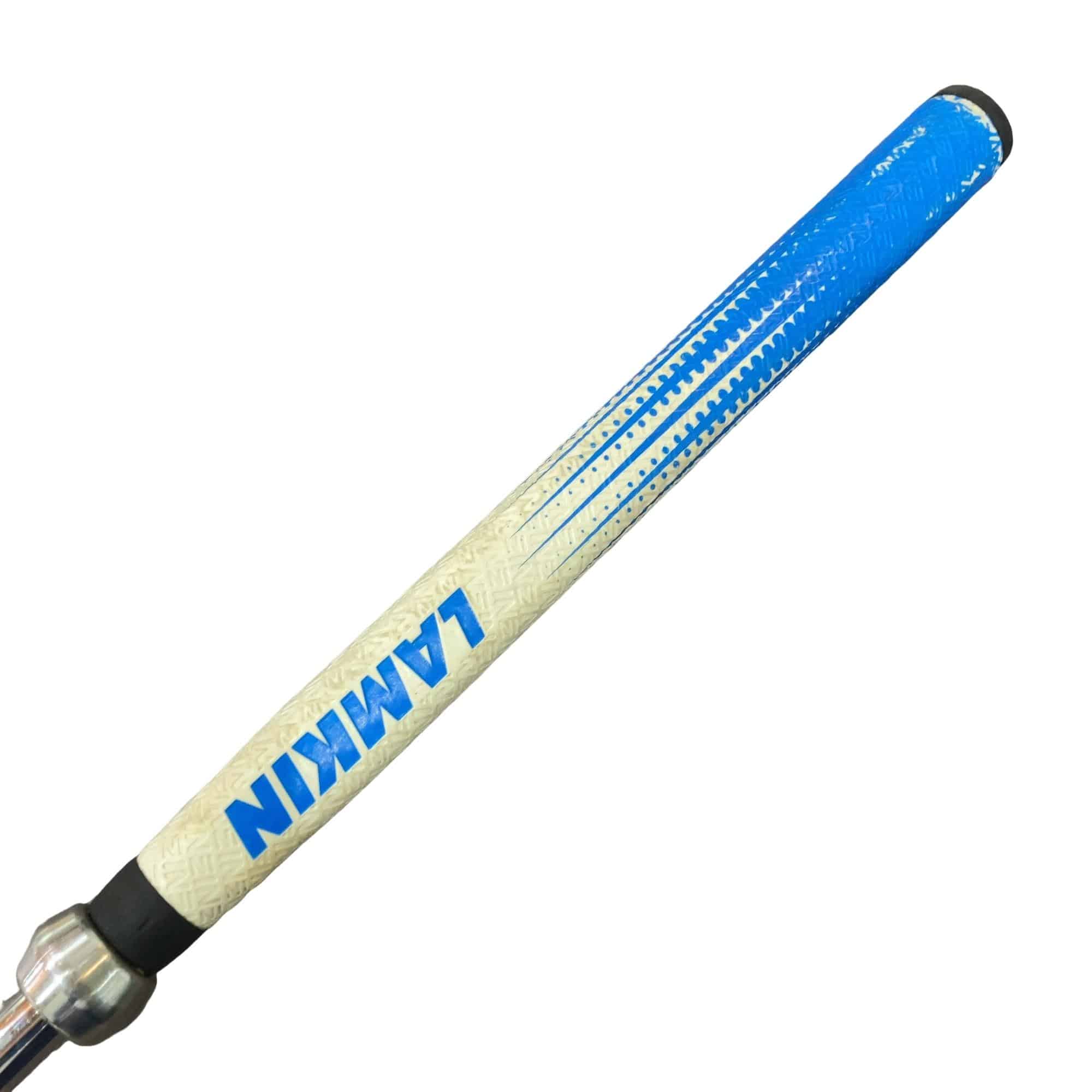 �r�������������������@�s�q�@�`���������@�Q�i���������@�\�t���j