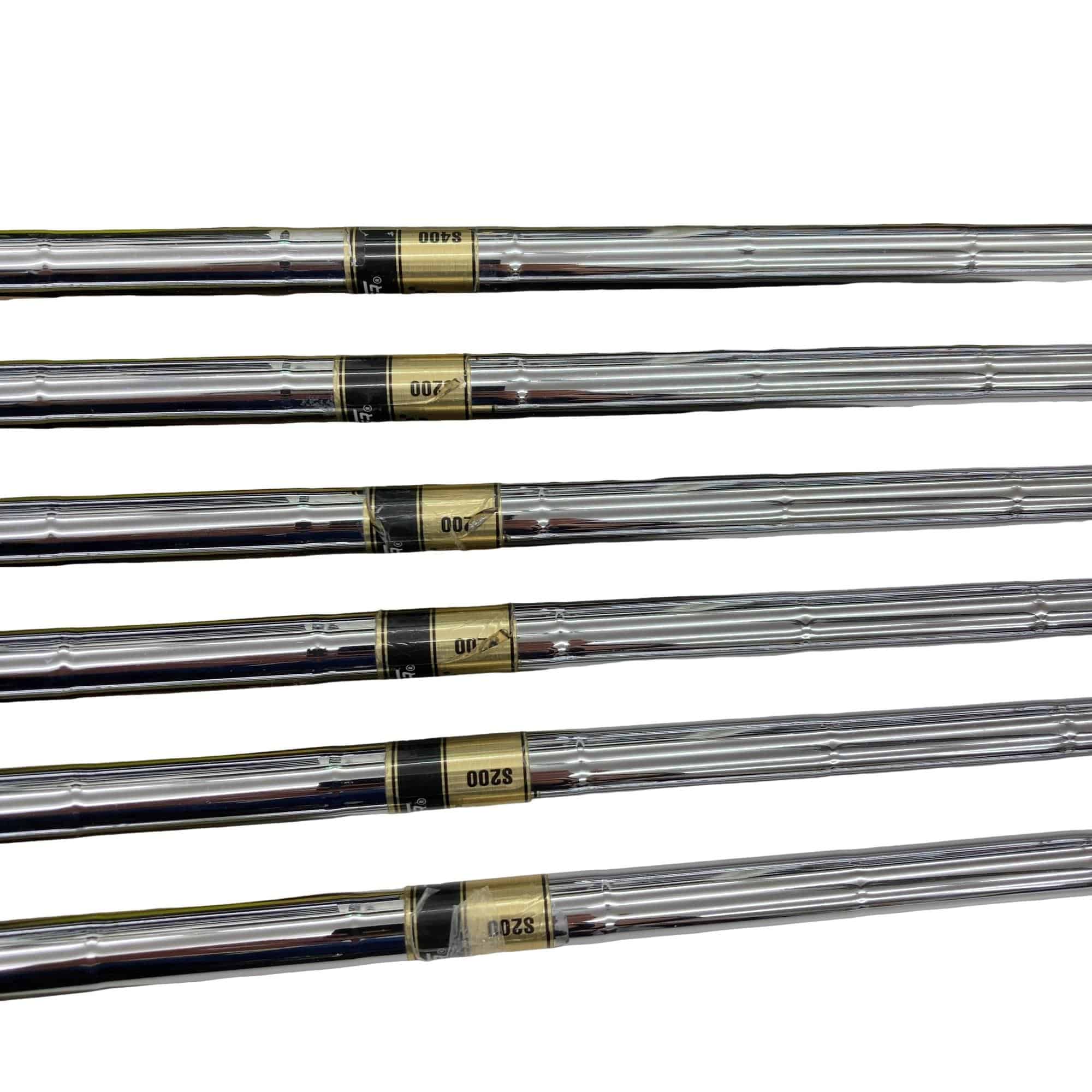 �s���������������@�u�f�R�@�U�r�i���{���F�U�{�Z�b�g�j