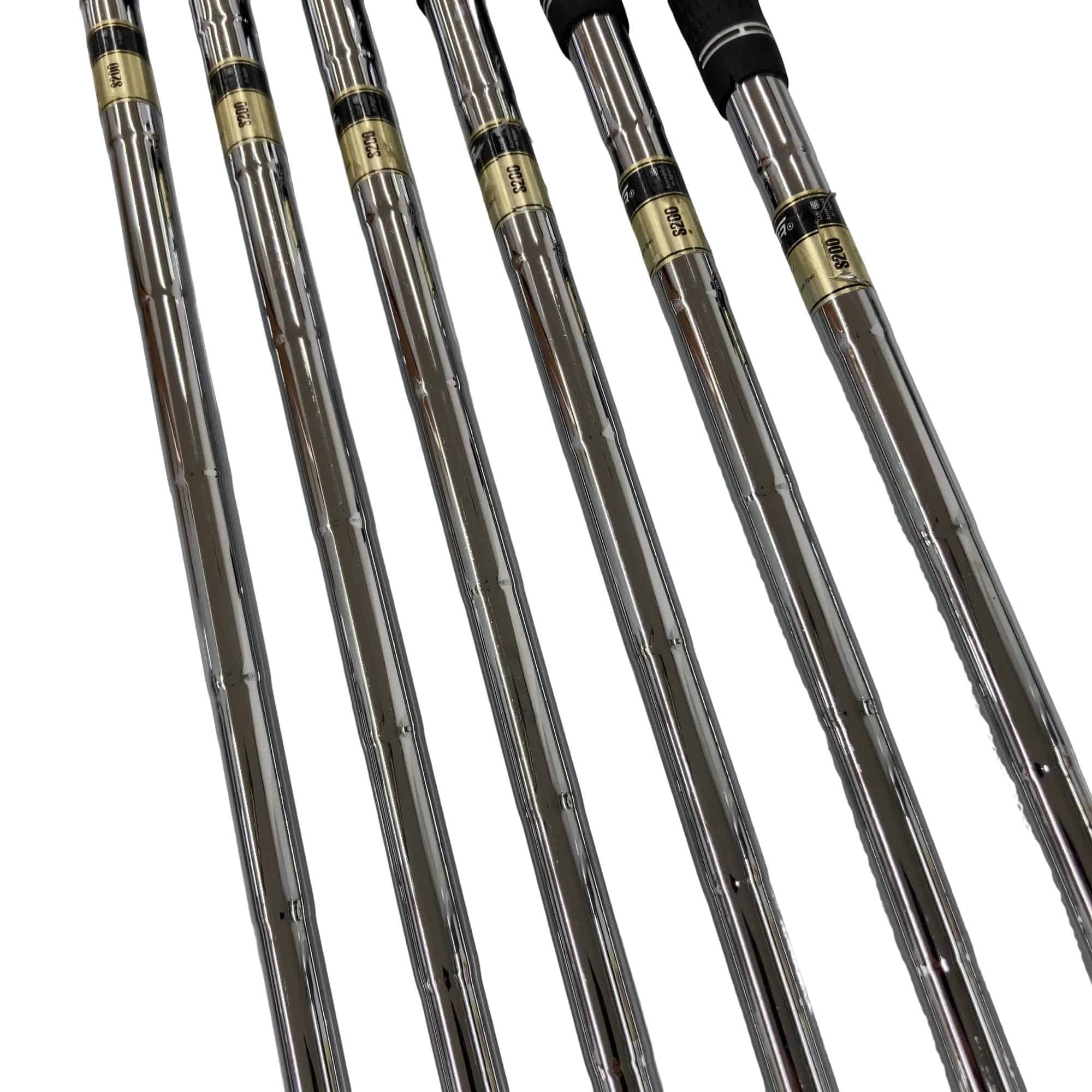 �r�q�h�w�n�m�@�y�X�S�T�@�U�r�i���{���F�U�{�Z�b�g�j