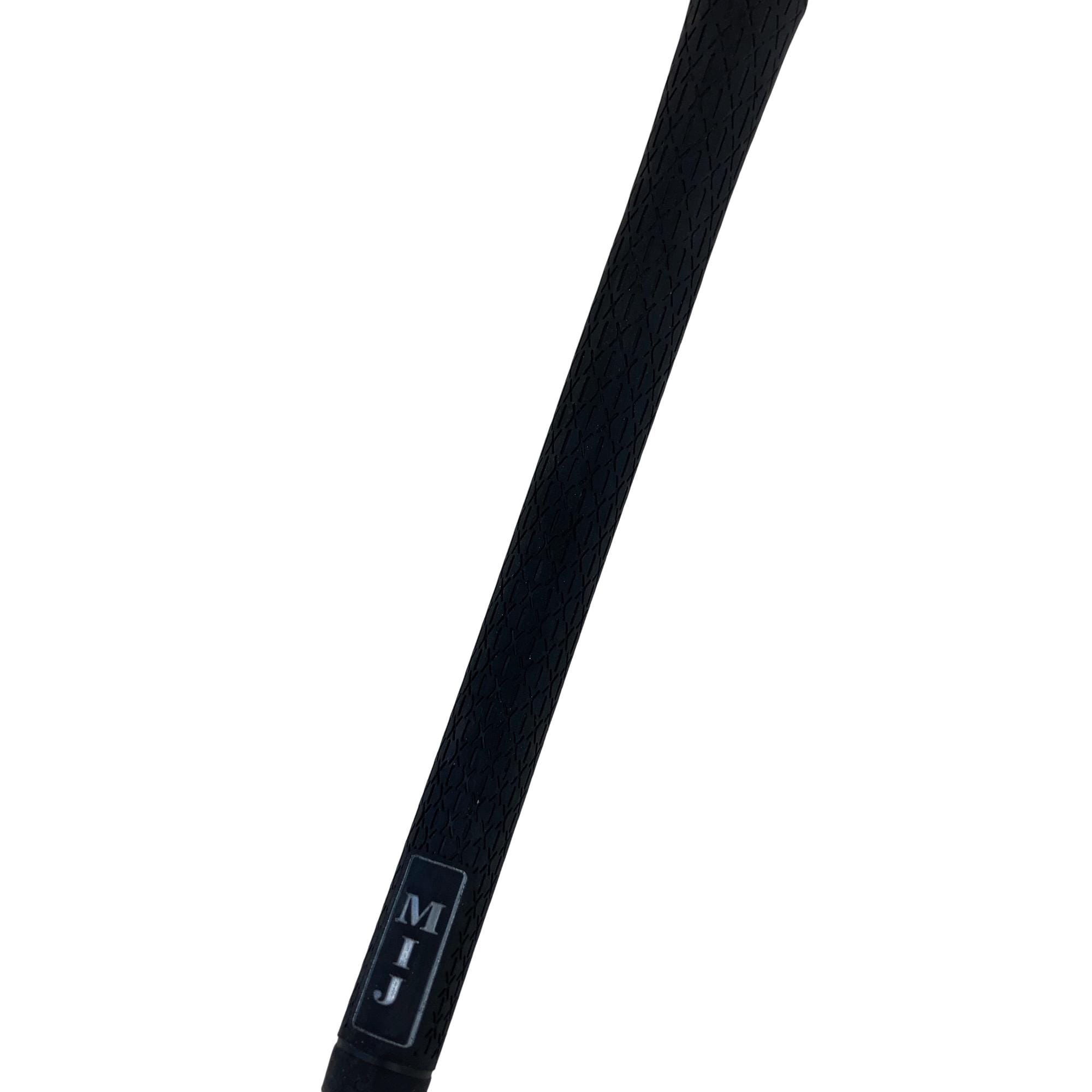 �q�������q���@�q�����@�u�@�u�Q�@�e�v�@�T�v