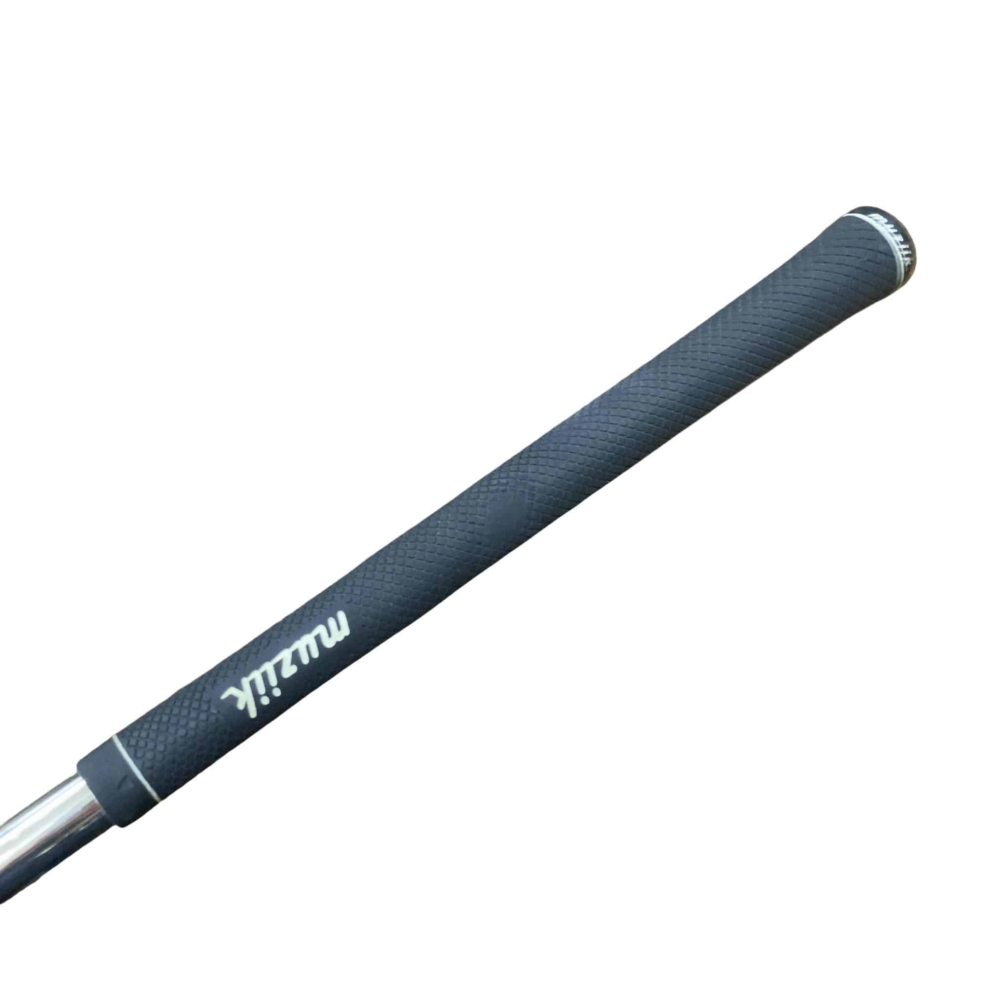 �q�r�|�O�O�P�@�P�O°